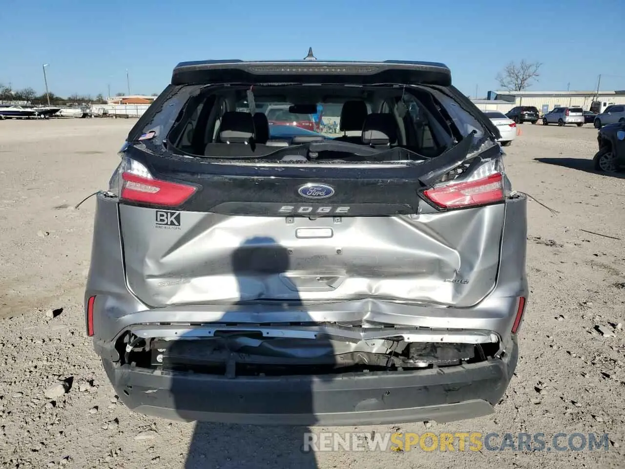 6 fotografías del automóvil dañado 2FMPK4J9XPBA07488 FORD EDGE 2023
