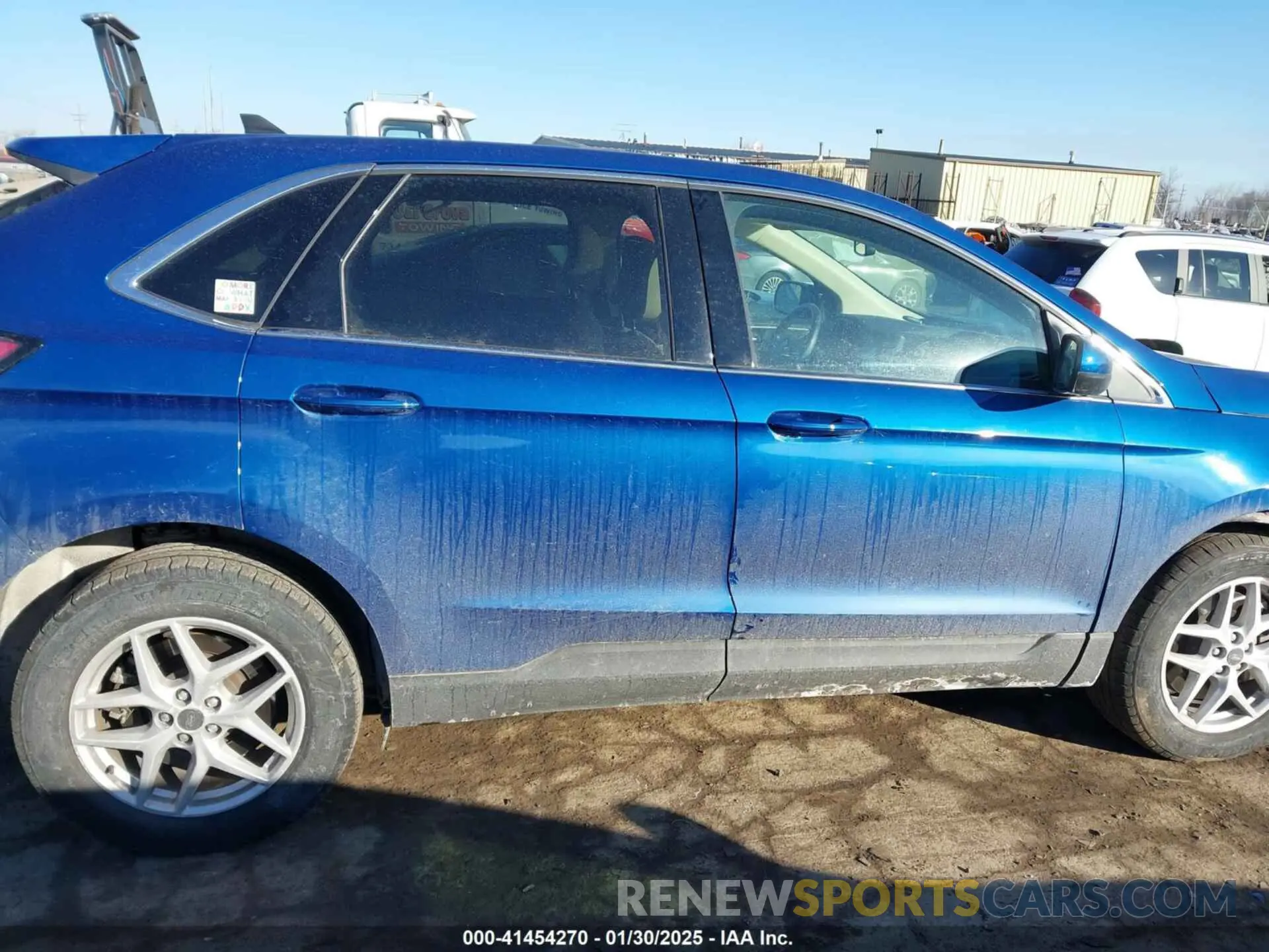 12 fotografías del automóvil dañado 2FMPK4J9XPBA22413 FORD EDGE 2023