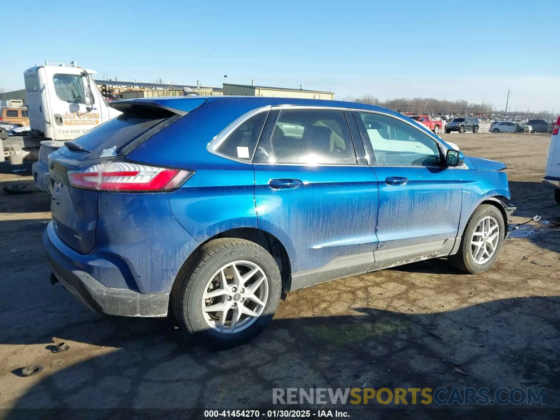 4 fotografías del automóvil dañado 2FMPK4J9XPBA22413 FORD EDGE 2023
