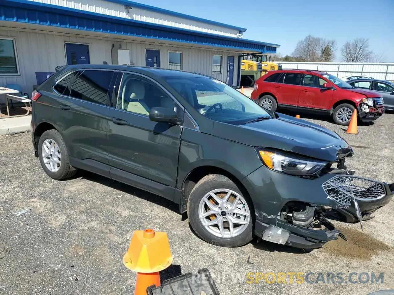 4 fotografías del automóvil dañado 2FMPK4J9XPBA33105 FORD EDGE 2023