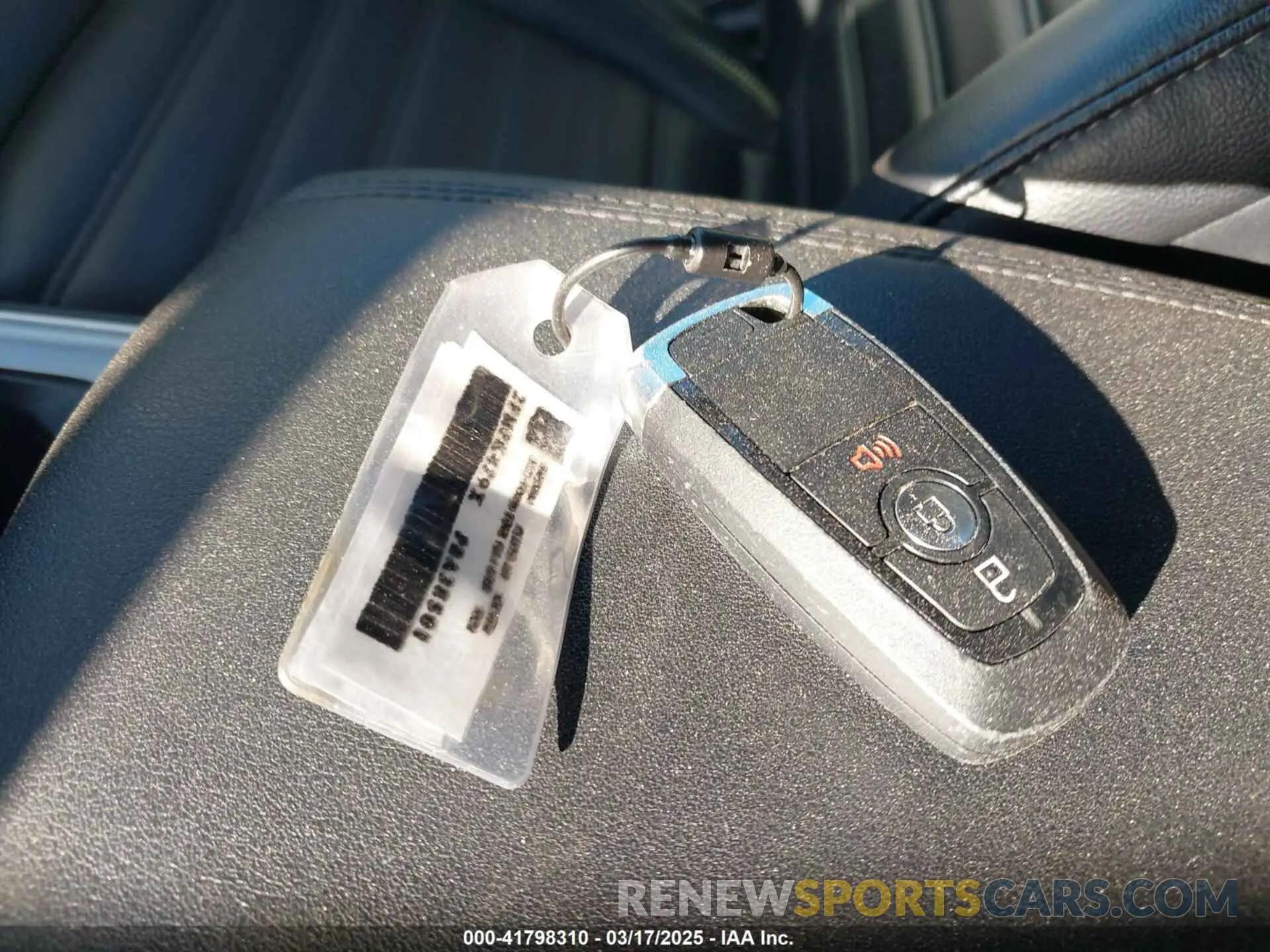 11 fotografías del automóvil dañado 2FMPK4J9XPBA38501 FORD EDGE 2023