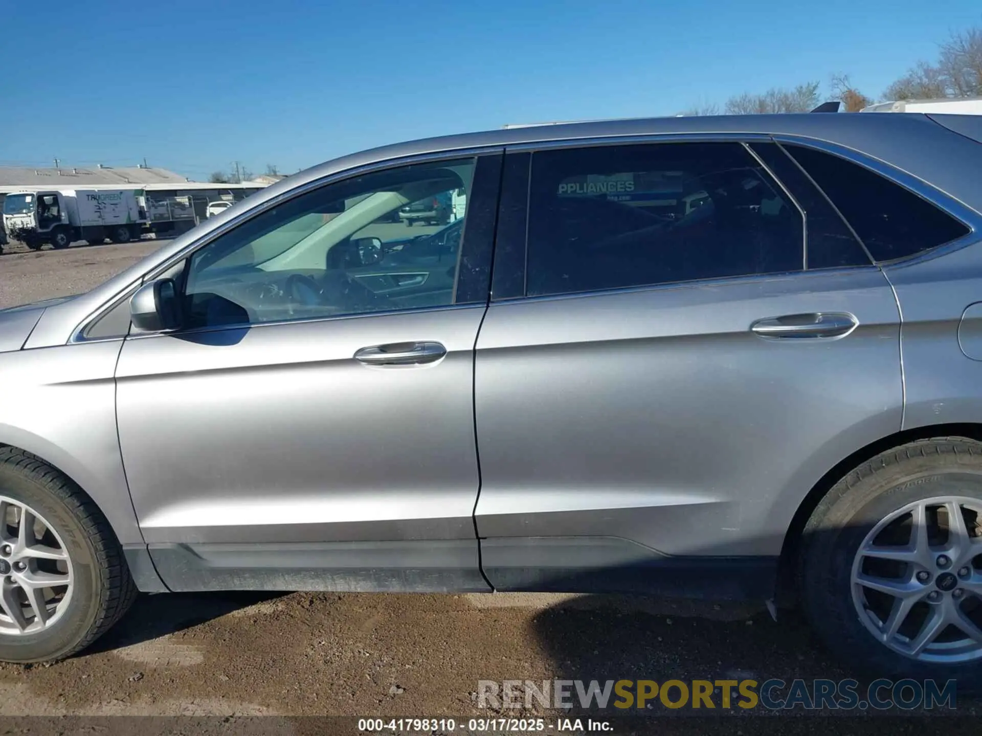 14 fotografías del automóvil dañado 2FMPK4J9XPBA38501 FORD EDGE 2023
