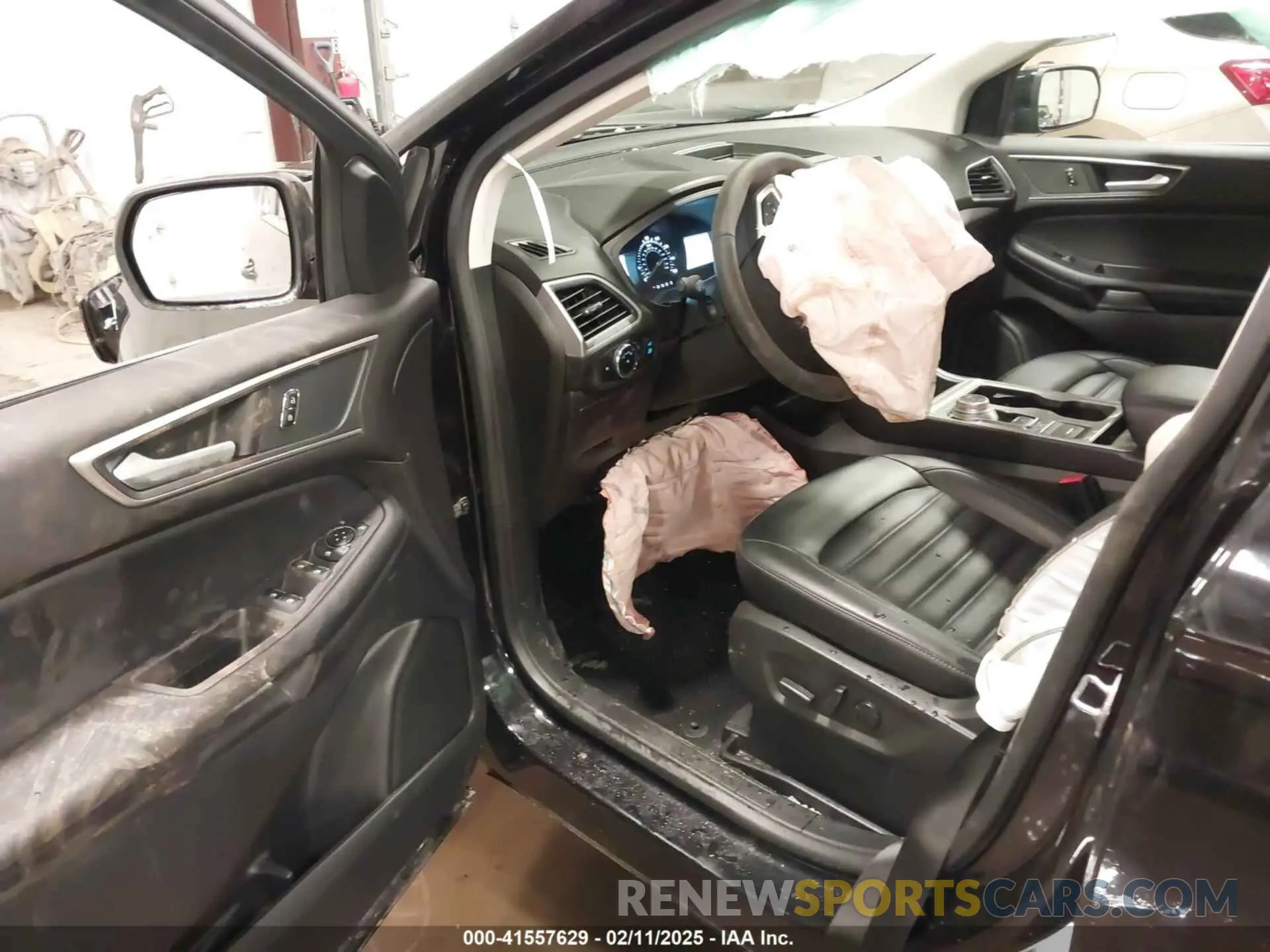 5 fotografías del automóvil dañado 2FMPK4J9XPBA41401 FORD EDGE 2023