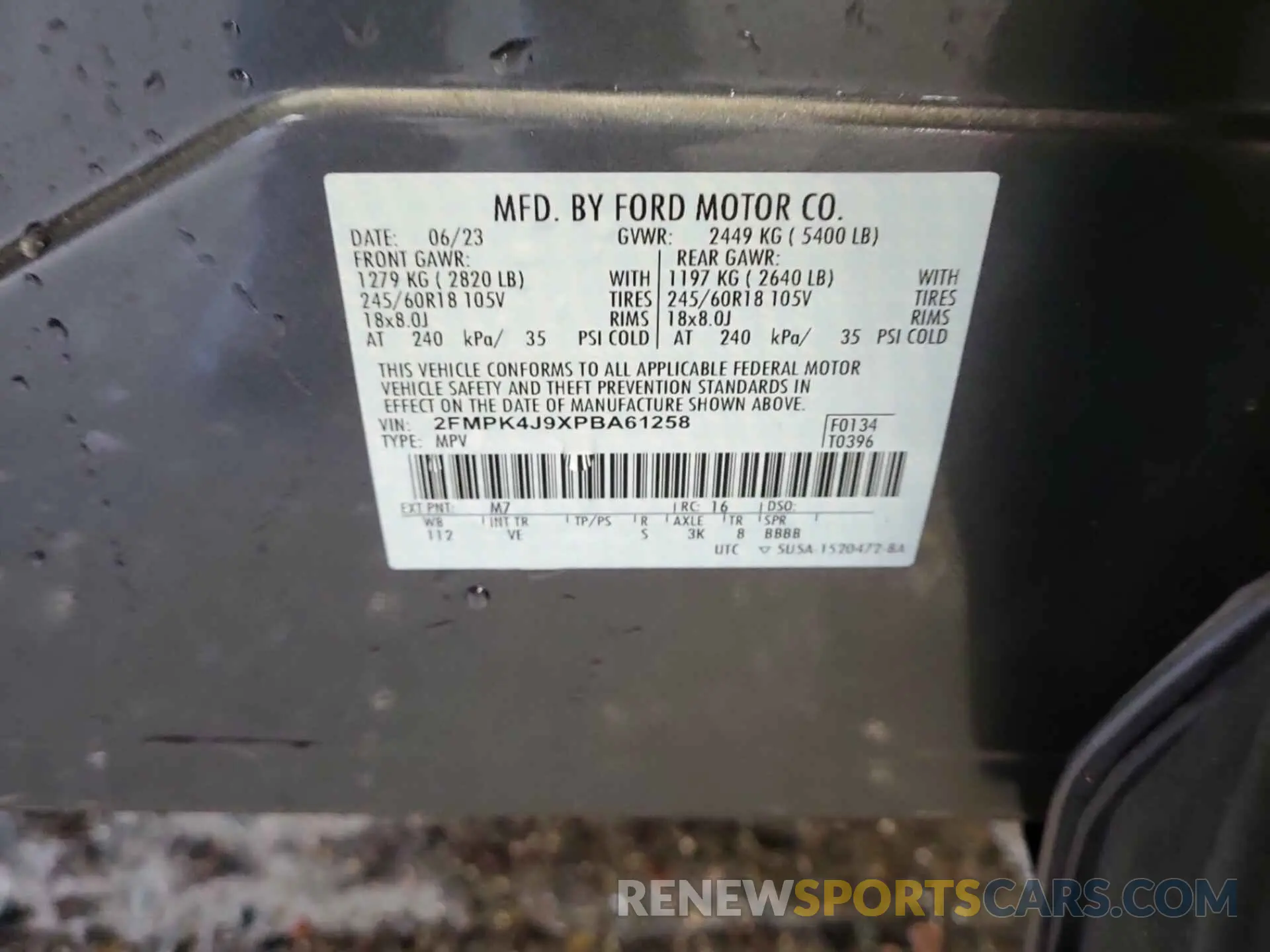 10 fotografías del automóvil dañado 2FMPK4J9XPBA61258 FORD EDGE 2023