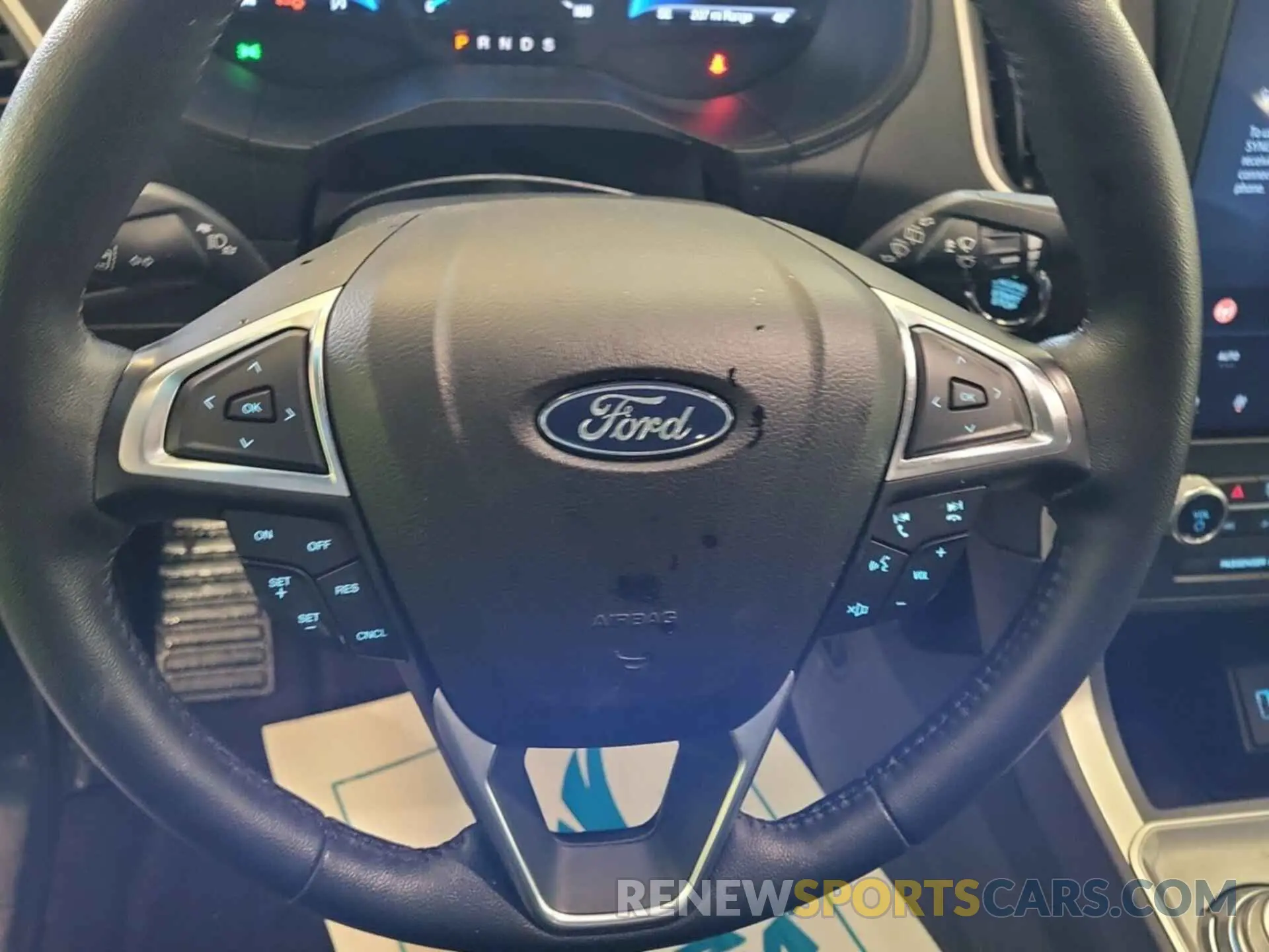 3 fotografías del automóvil dañado 2FMPK4J9XPBA61258 FORD EDGE 2023