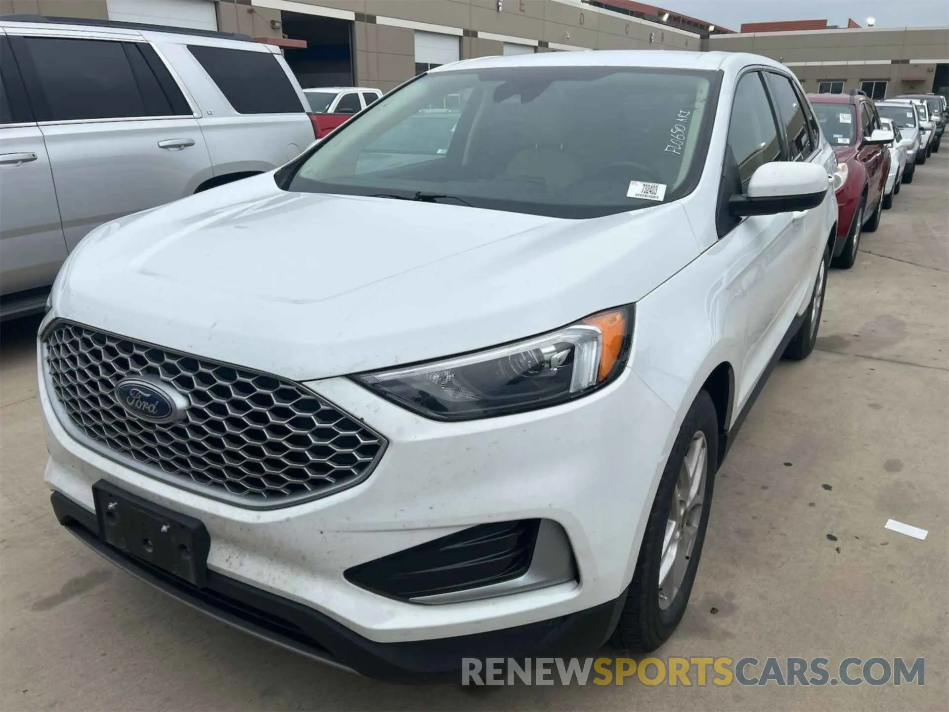 6 fotografías del automóvil dañado 2FMPK4J9XPBA61261 FORD EDGE 2023