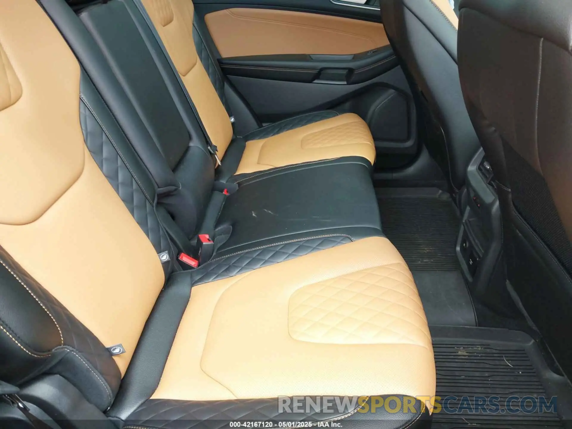 8 fotografías del automóvil dañado 2FMPK4K94PBA55762 FORD EDGE 2023