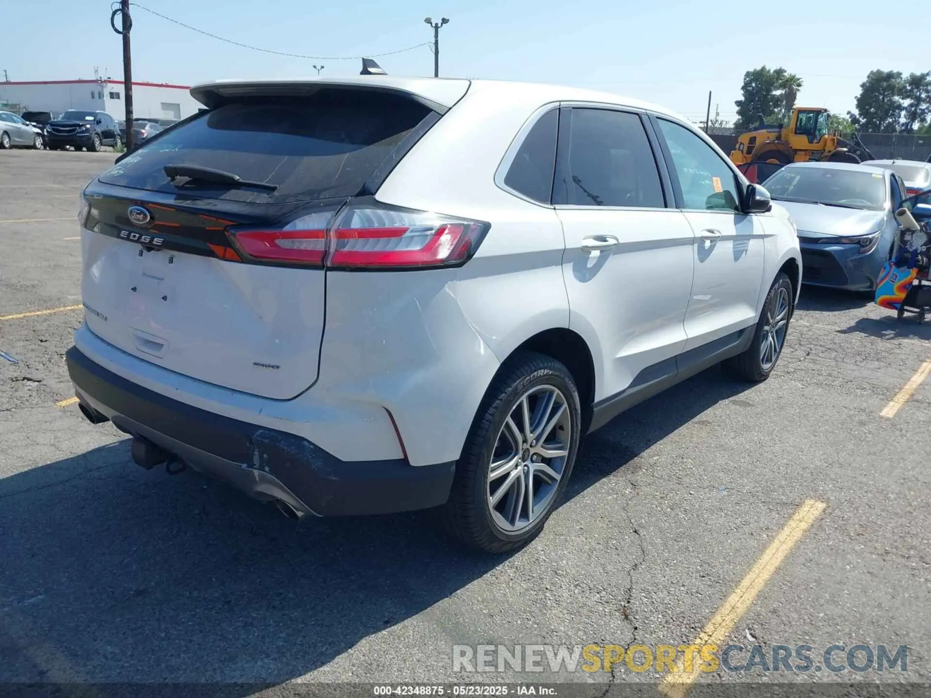 4 fotografías del automóvil dañado 2FMPK4K98PBA16124 FORD EDGE 2023