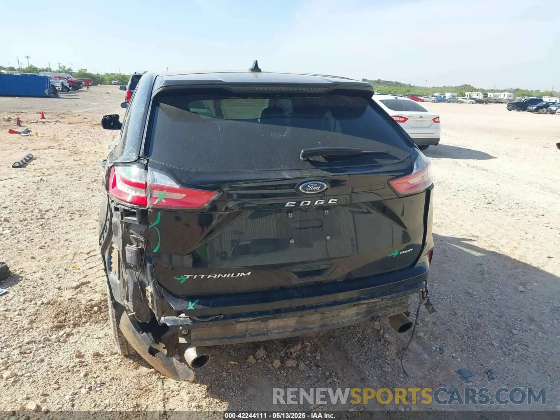 16 fotografías del automóvil dañado 2FMPK4K99PBA58026 FORD EDGE 2023