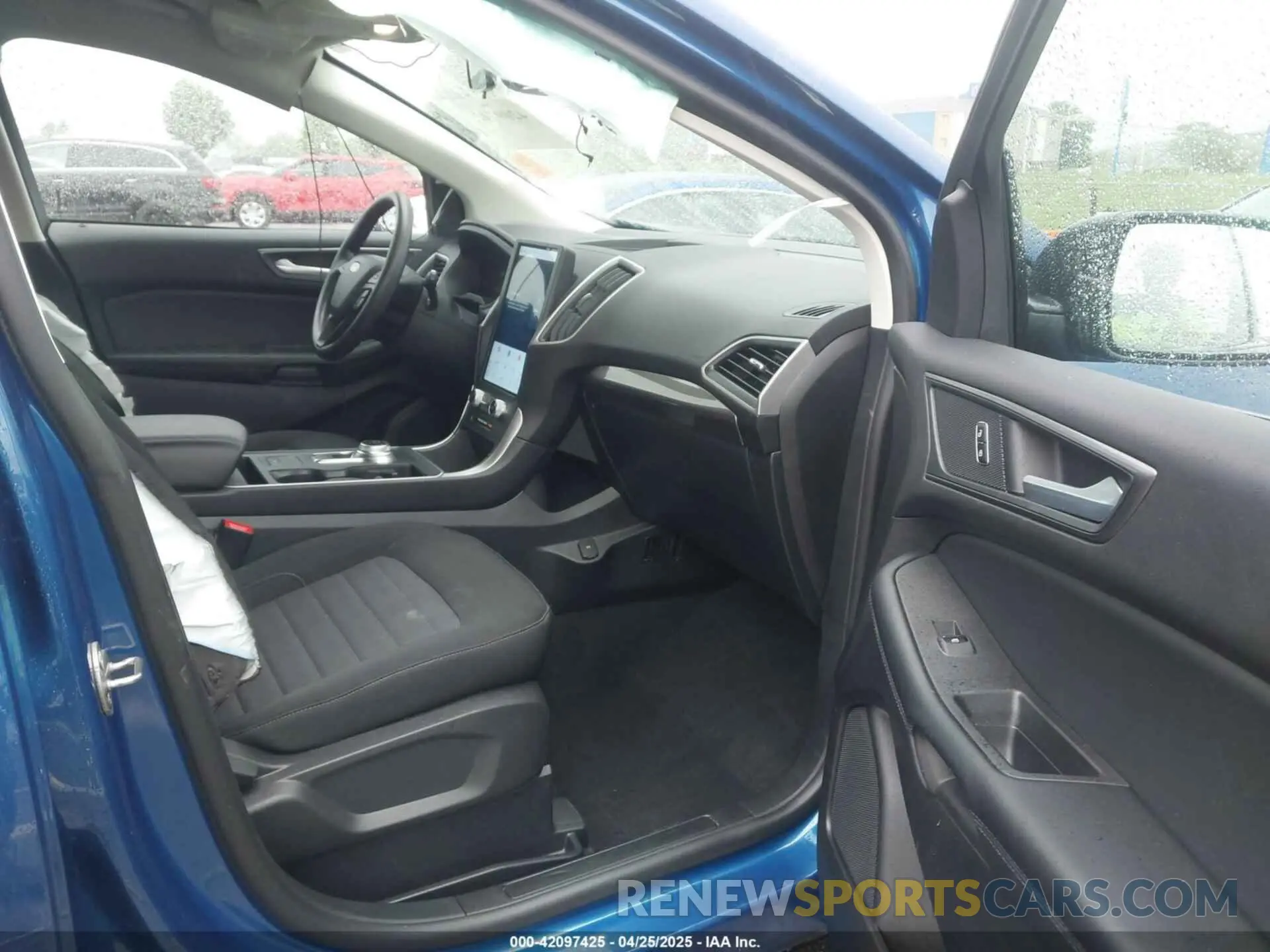 5 fotografías del automóvil dañado 2FMPK4G93RBA72662 FORD EDGE 2024