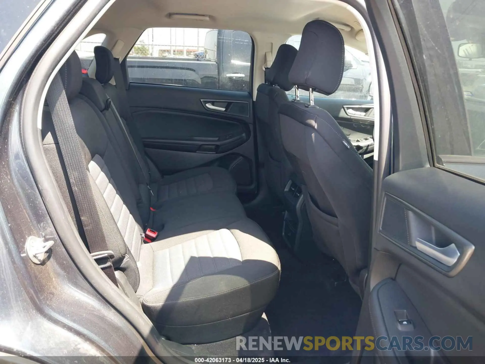 8 fotografías del automóvil dañado 2FMPK4G94RBA55904 FORD EDGE 2024