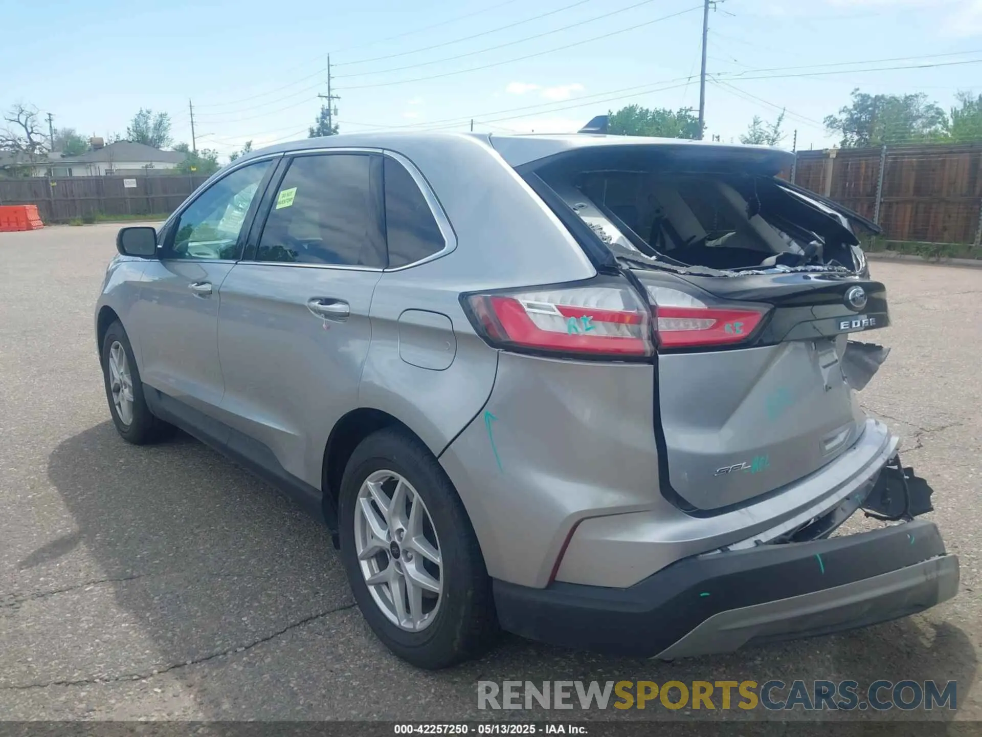 14 fotografías del automóvil dañado 2FMPK4J90RBA48652 FORD EDGE 2024
