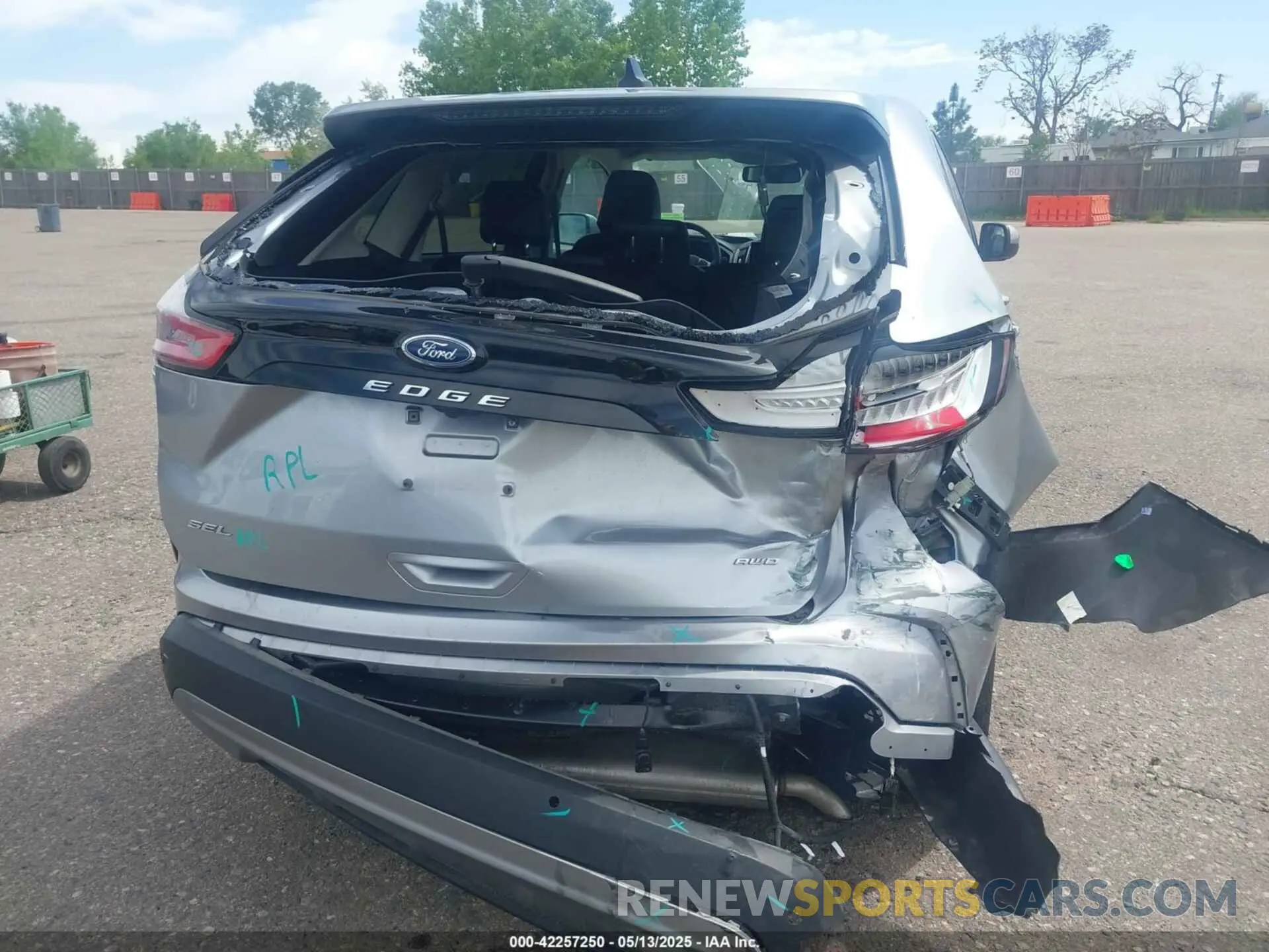16 fotografías del automóvil dañado 2FMPK4J90RBA48652 FORD EDGE 2024