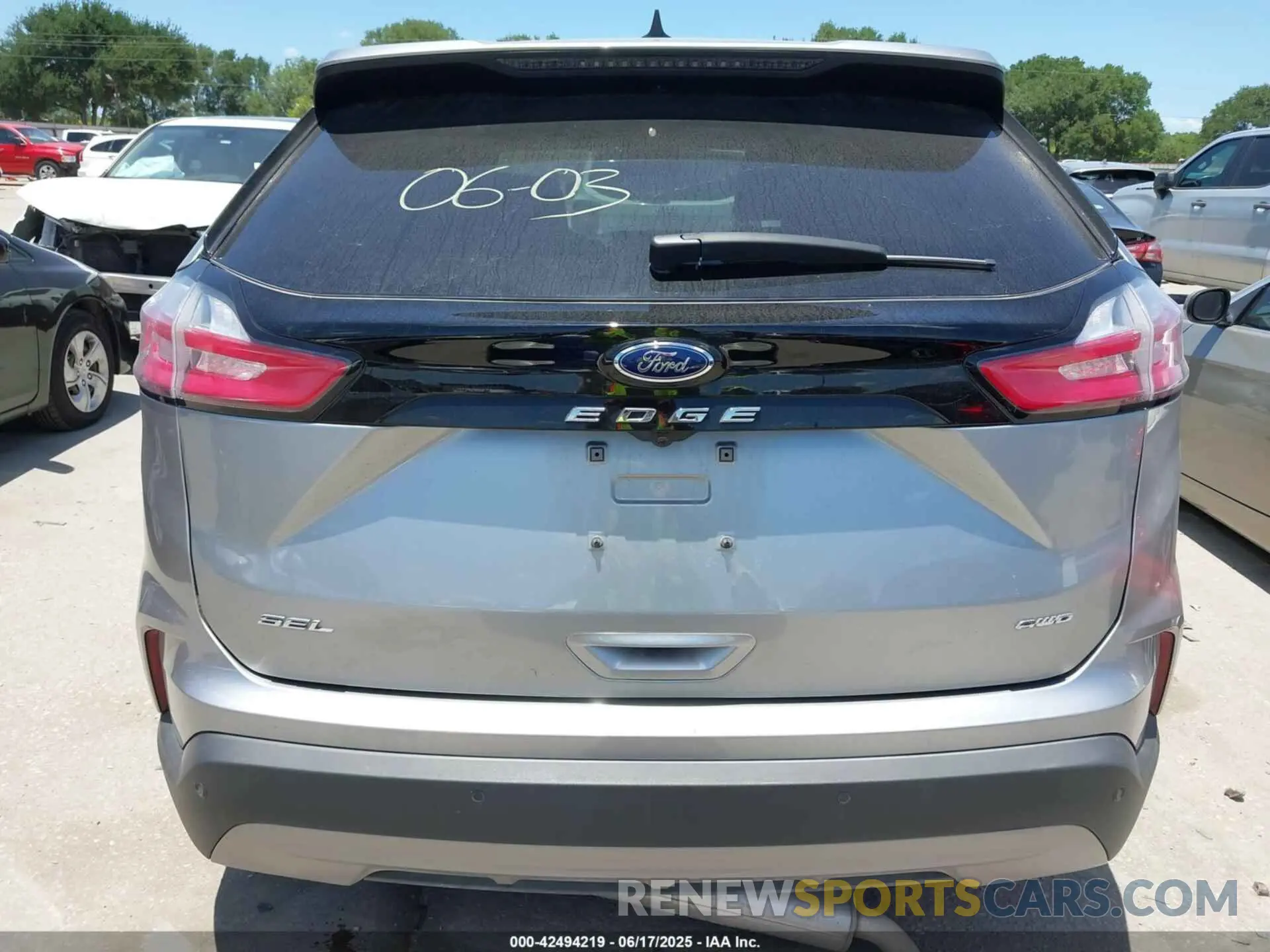 15 fotografías del automóvil dañado 2FMPK4J90RBA77925 FORD EDGE 2024