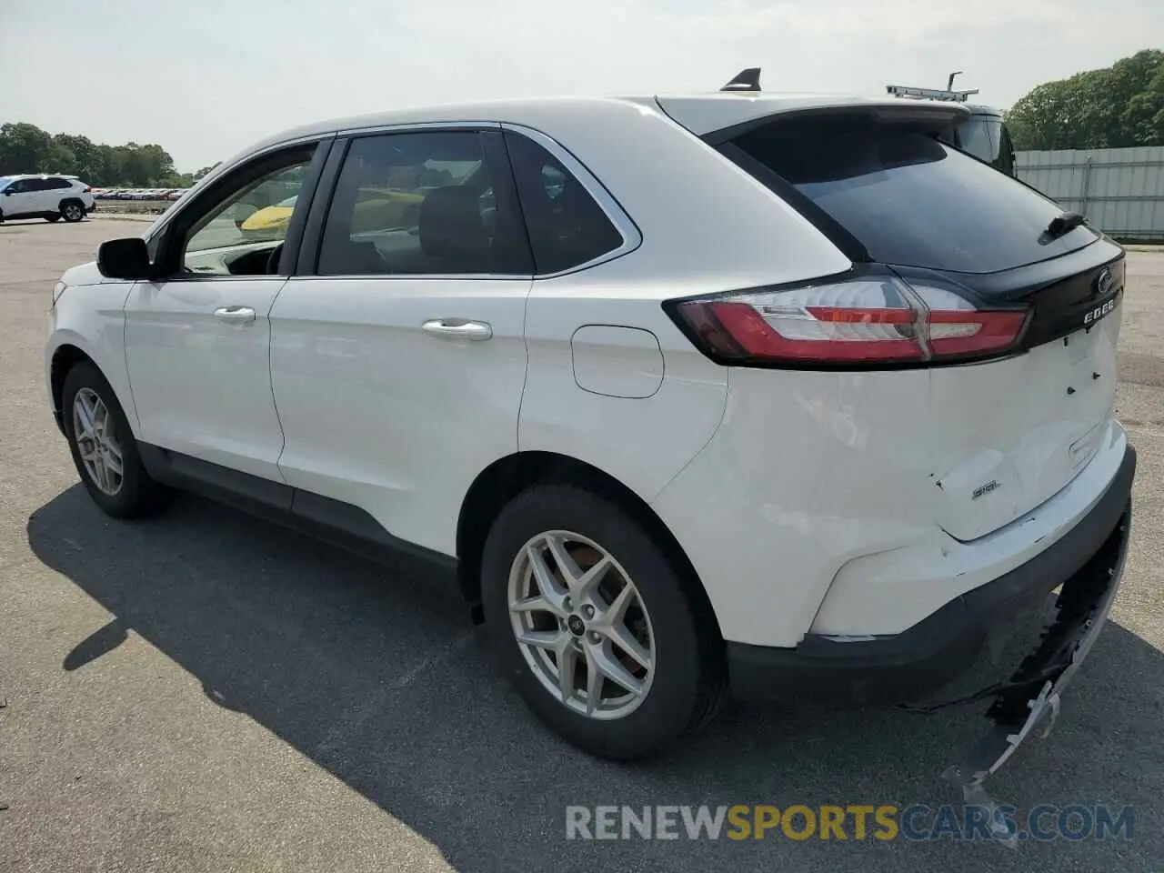 2 fotografías del automóvil dañado 2FMPK4J90RBA78010 FORD EDGE 2024