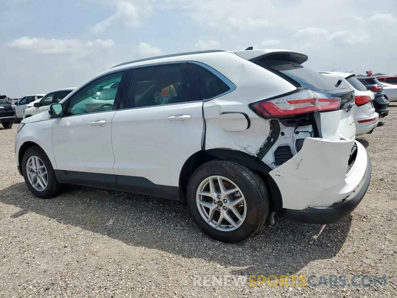 2 fotografías del automóvil dañado 2FMPK4J90RBB11085 FORD EDGE 2024