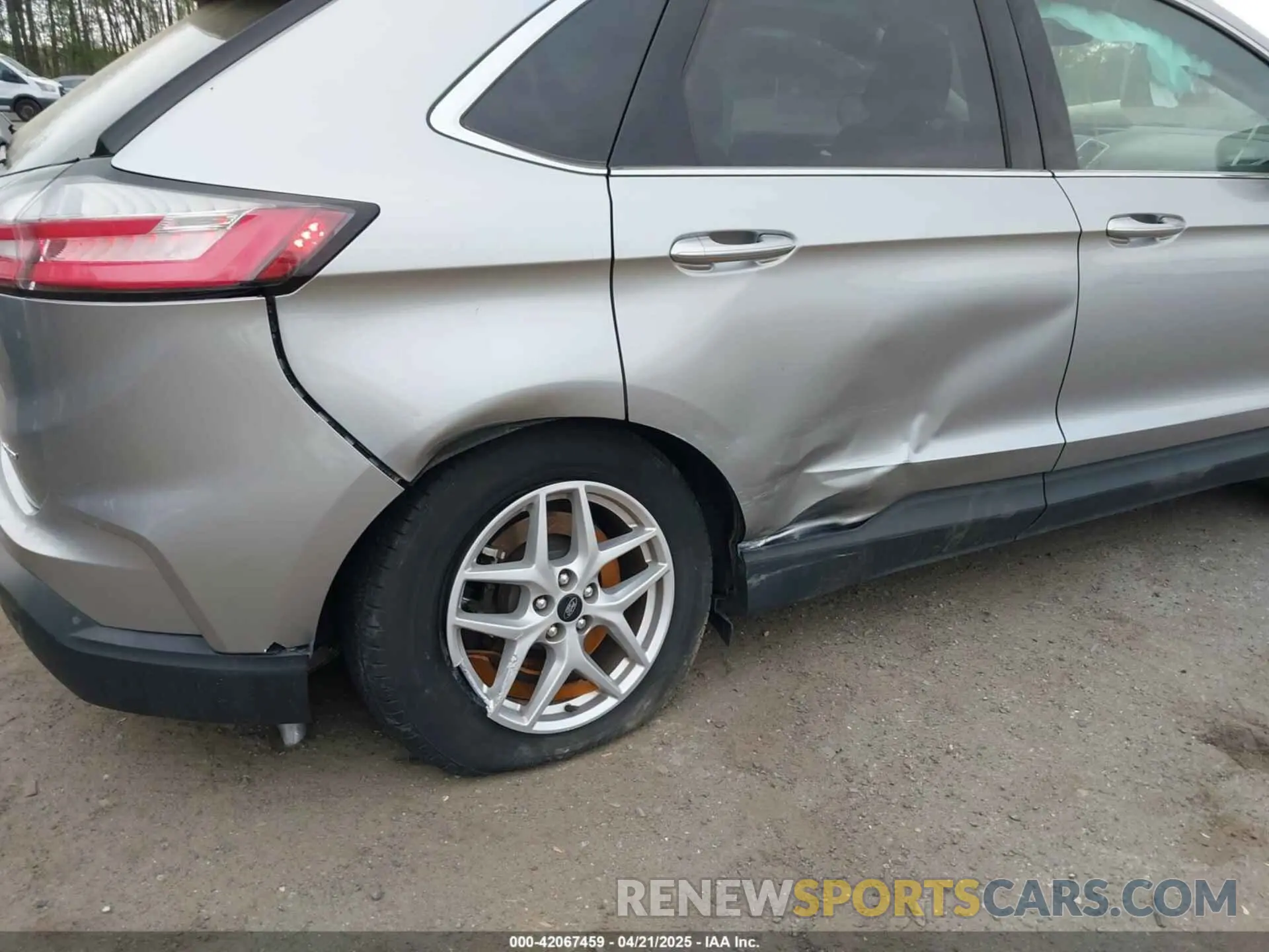 6 fotografías del automóvil dañado 2FMPK4J91RBA37000 FORD EDGE 2024