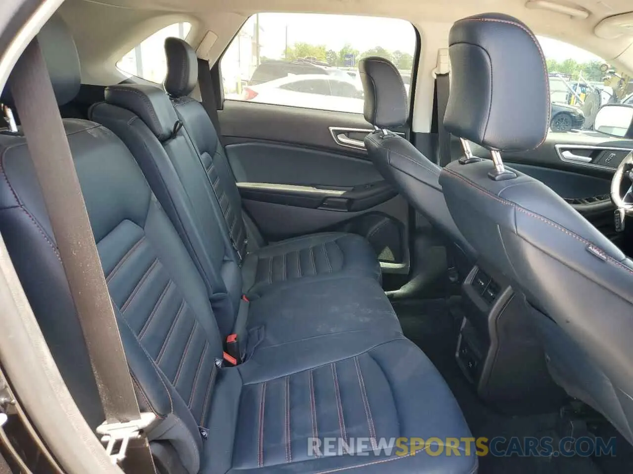 11 fotografías del automóvil dañado 2FMPK4J91RBA45095 FORD EDGE 2024