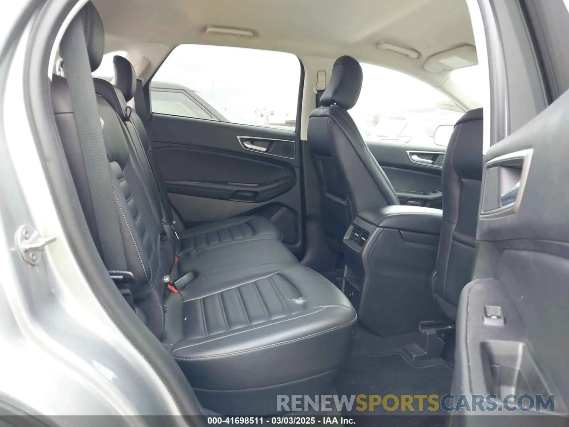 8 fotografías del automóvil dañado 2FMPK4J91RBA78405 FORD EDGE 2024