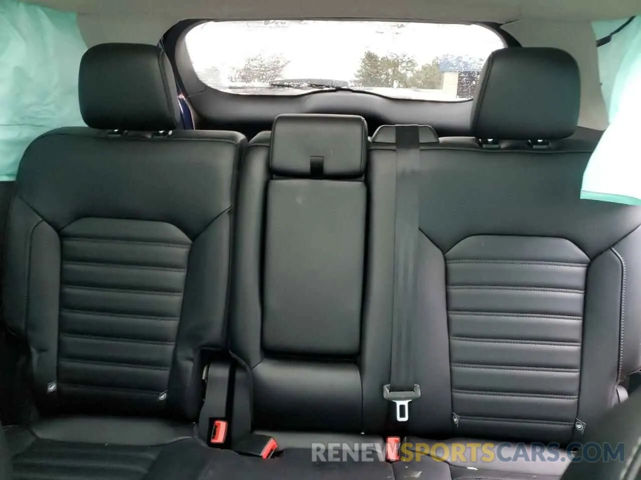 10 fotografías del automóvil dañado 2FMPK4J93RBA91897 FORD EDGE 2024
