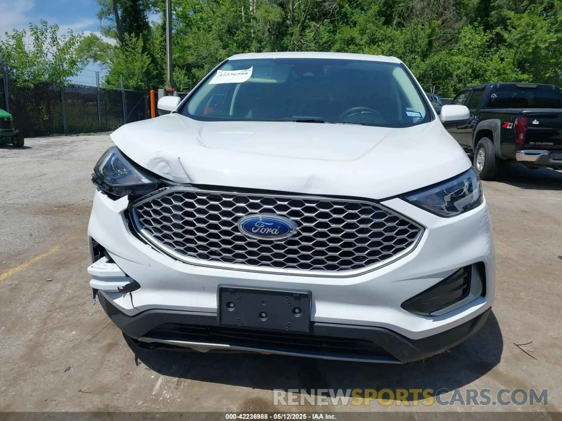 12 fotografías del automóvil dañado 2FMPK4J94RBA99457 FORD EDGE 2024