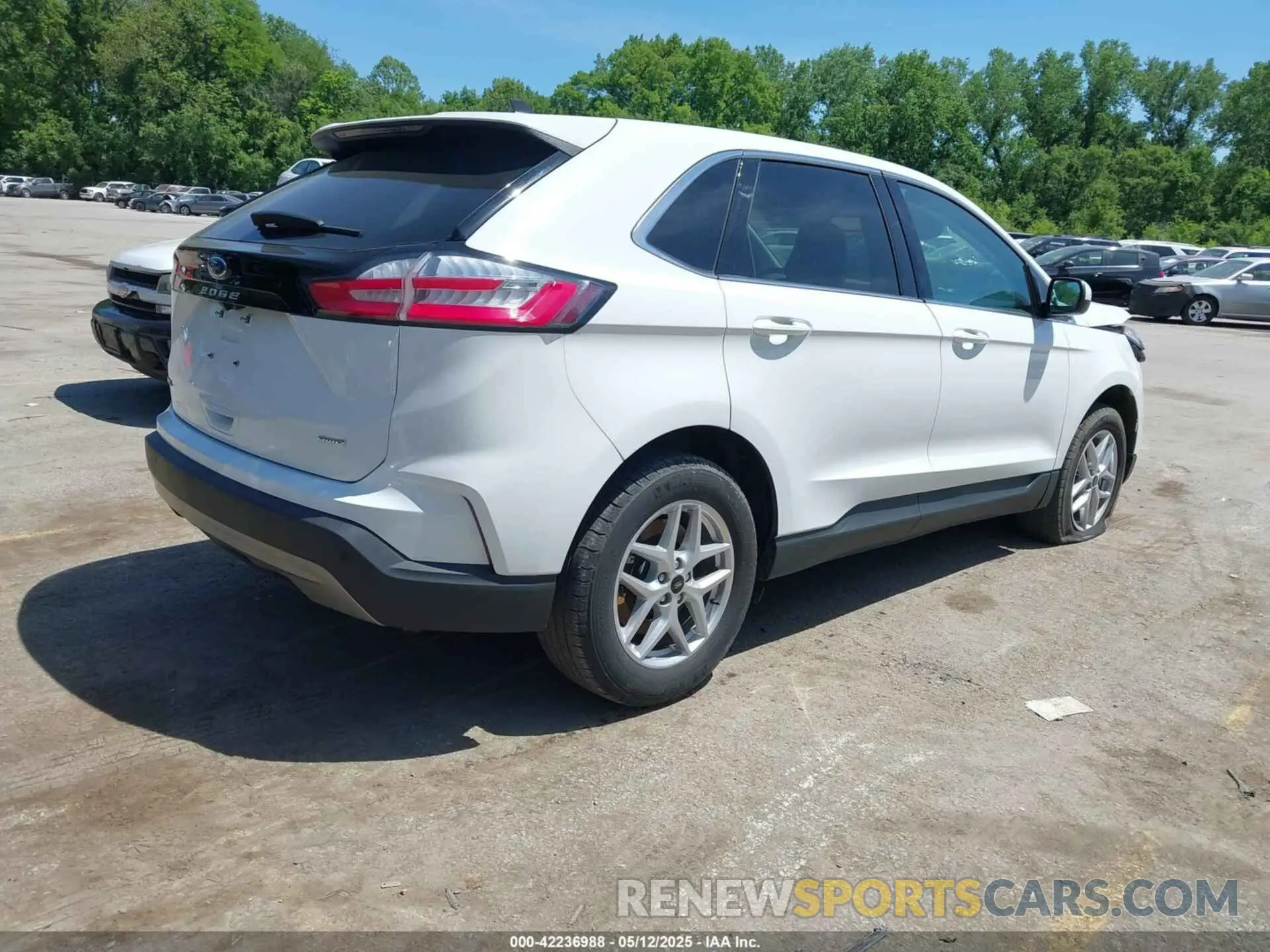 4 fotografías del automóvil dañado 2FMPK4J94RBA99457 FORD EDGE 2024