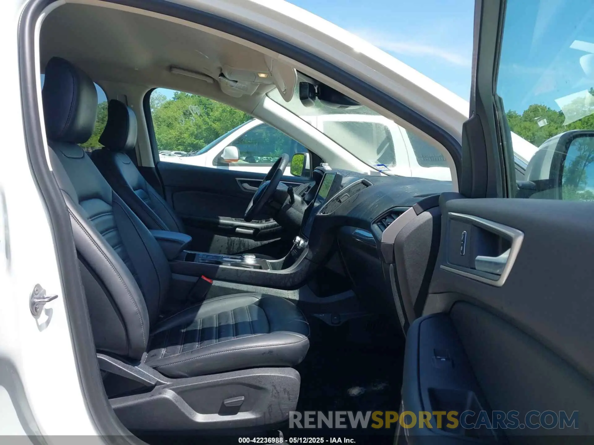 5 fotografías del automóvil dañado 2FMPK4J94RBA99457 FORD EDGE 2024