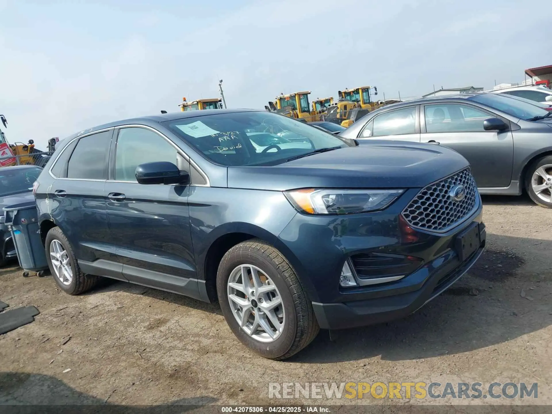 14 fotografías del automóvil dañado 2FMPK4J94RBB10960 FORD EDGE 2024