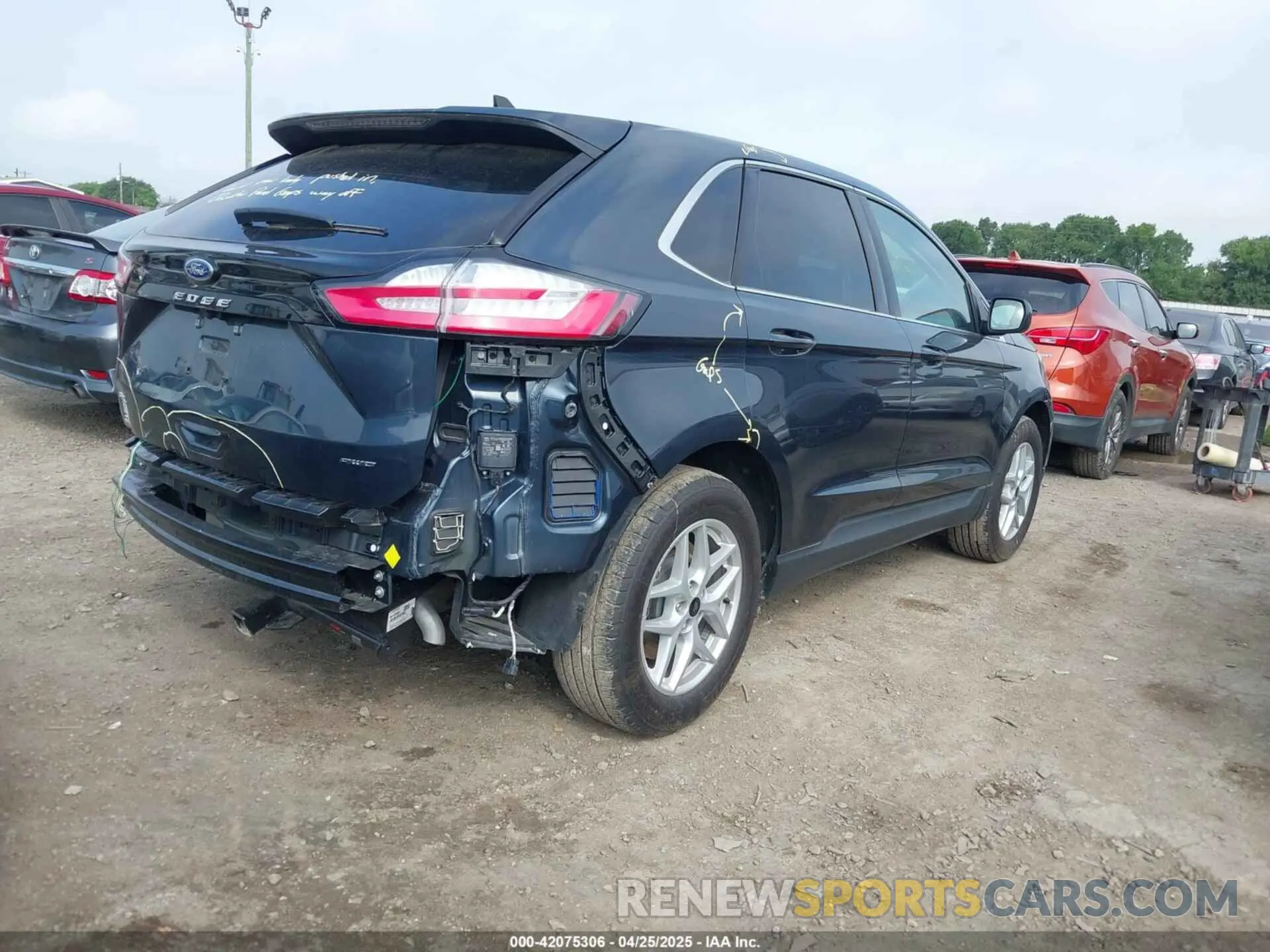 4 fotografías del automóvil dañado 2FMPK4J94RBB10960 FORD EDGE 2024