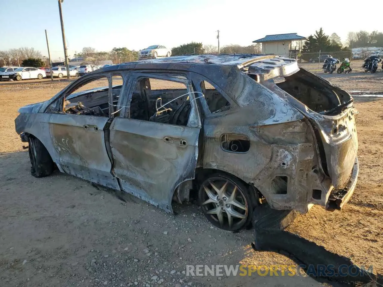 2 fotografías del automóvil dañado 2FMPK4J95RBA28736 FORD EDGE 2024