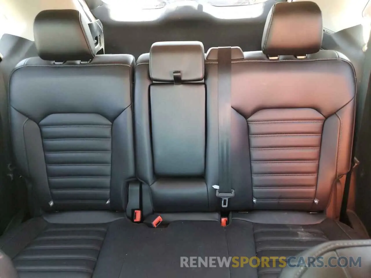 10 fotografías del automóvil dañado 2FMPK4J95RBA30244 FORD EDGE 2024