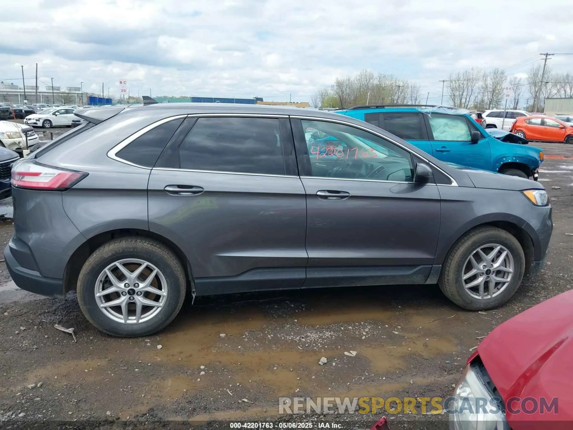 13 fotografías del automóvil dañado 2FMPK4J95RBA98916 FORD EDGE 2024