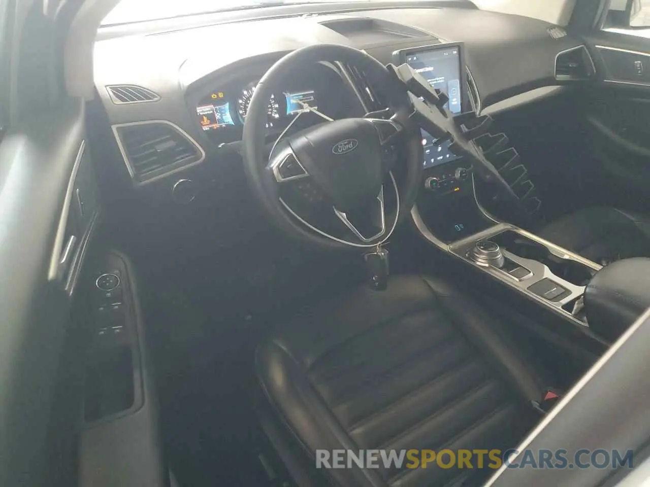 8 fotografías del automóvil dañado 2FMPK4J96RBA88671 FORD EDGE 2024