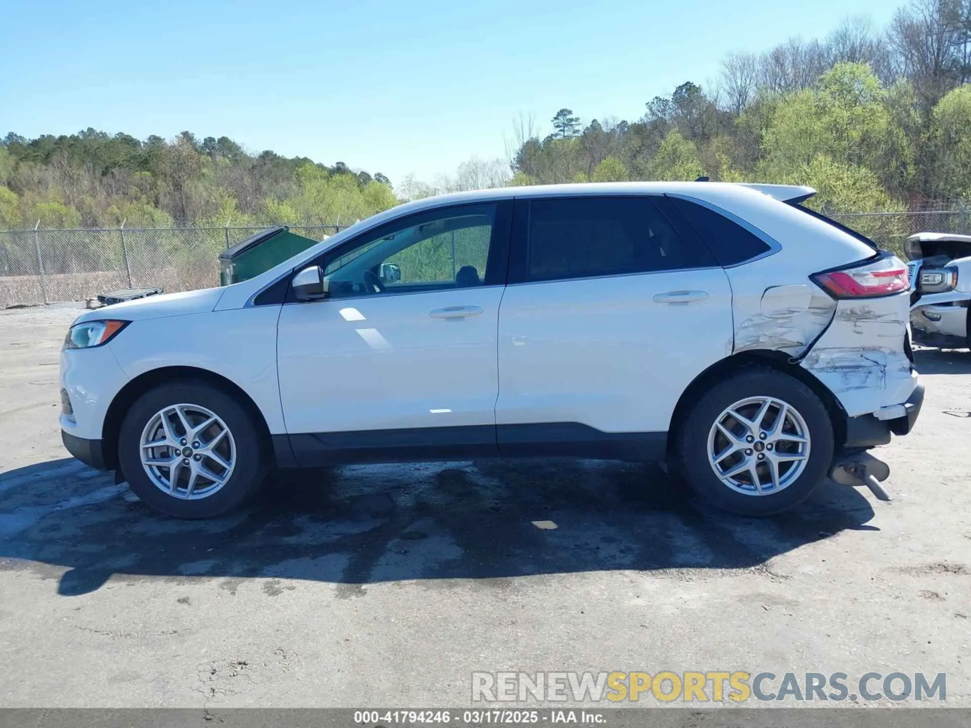 14 fotografías del automóvil dañado 2FMPK4J97RBA81681 FORD EDGE 2024