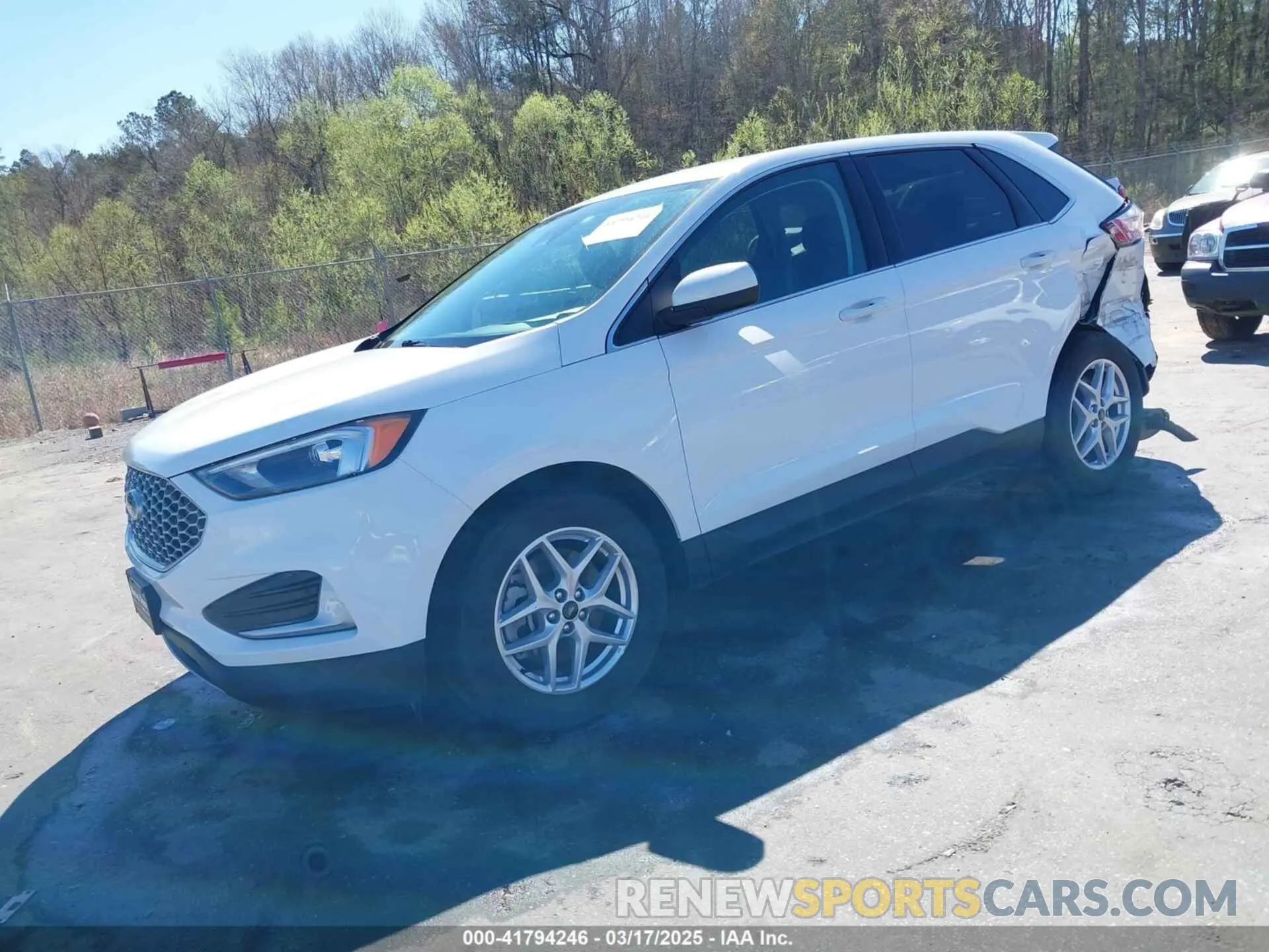 2 fotografías del automóvil dañado 2FMPK4J97RBA81681 FORD EDGE 2024