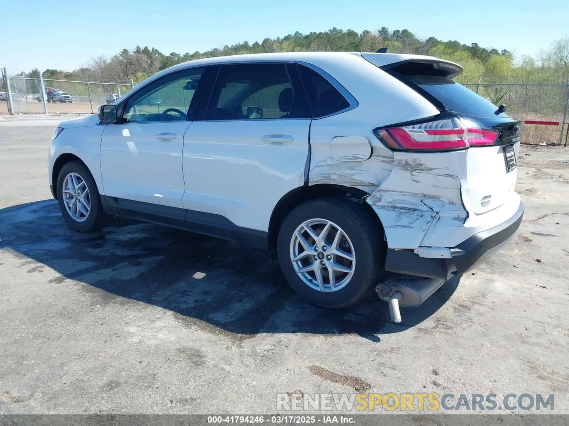 3 fotografías del automóvil dañado 2FMPK4J97RBA81681 FORD EDGE 2024
