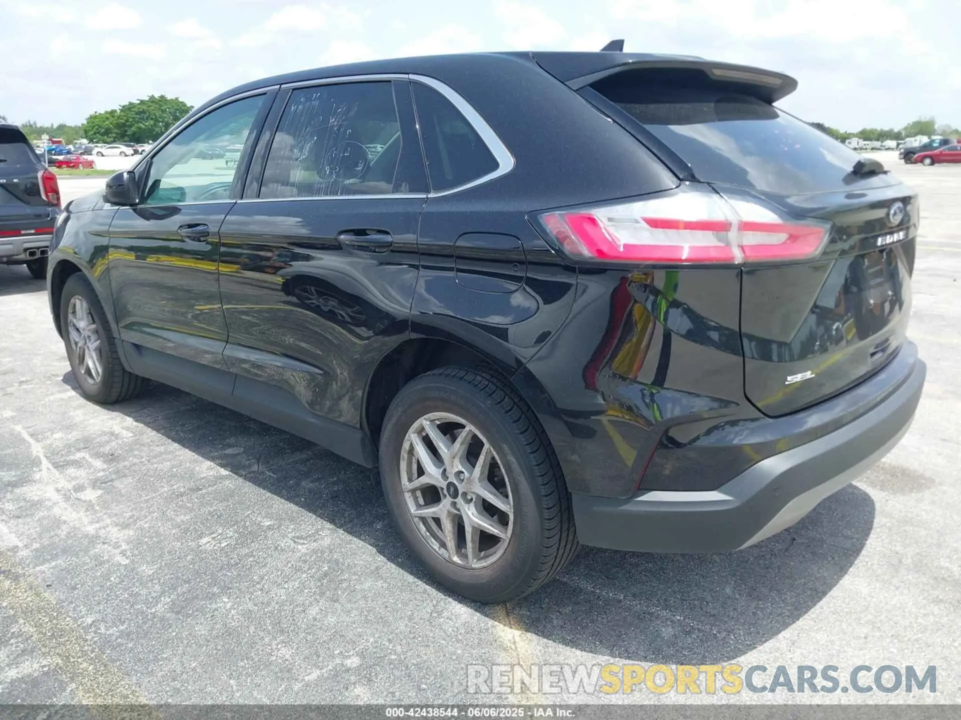 3 fotografías del automóvil dañado 2FMPK4J97RBA94298 FORD EDGE 2024
