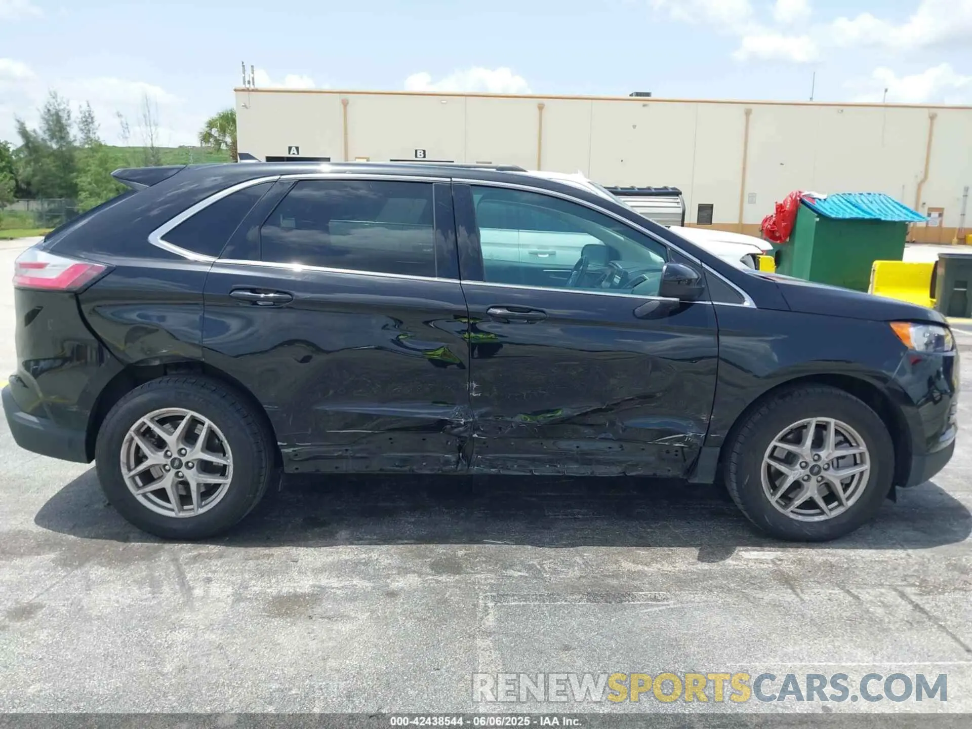 6 fotografías del automóvil dañado 2FMPK4J97RBA94298 FORD EDGE 2024