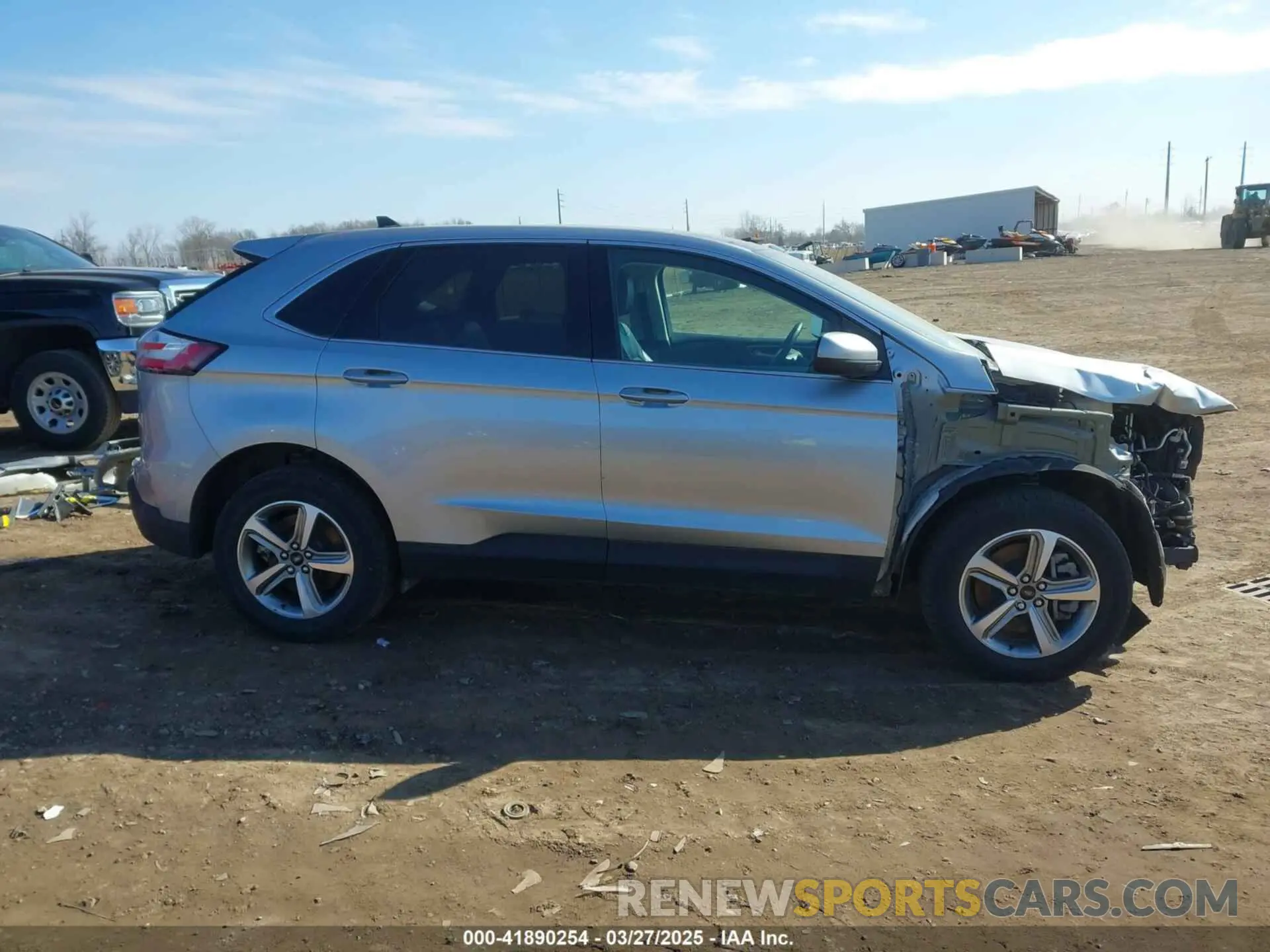 14 fotografías del automóvil dañado 2FMPK4J99RBA29842 FORD EDGE 2024