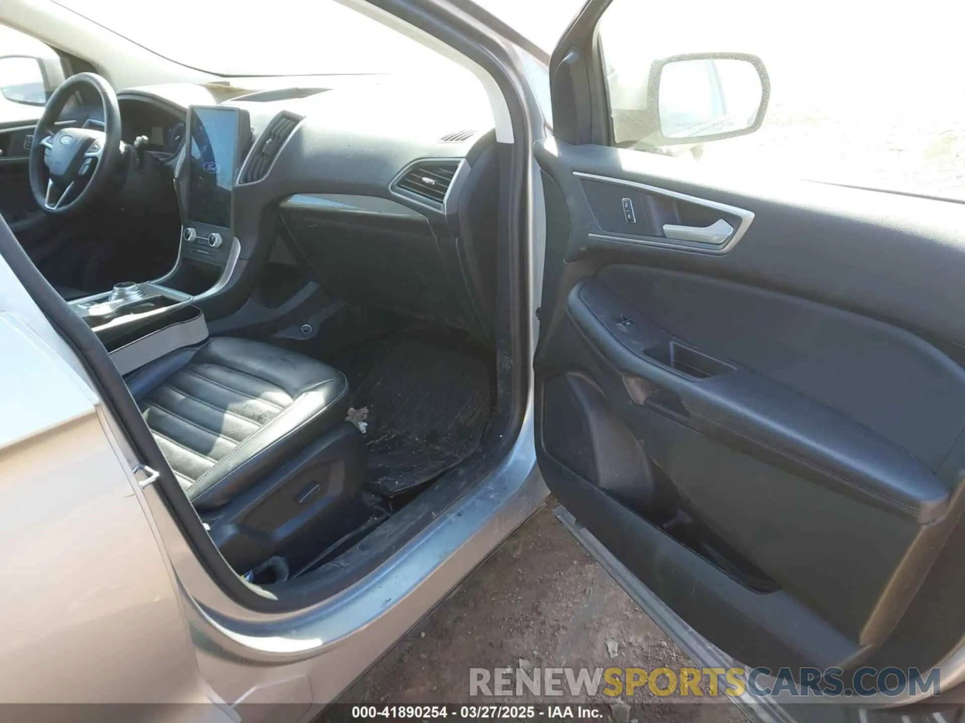 5 fotografías del automóvil dañado 2FMPK4J99RBA29842 FORD EDGE 2024