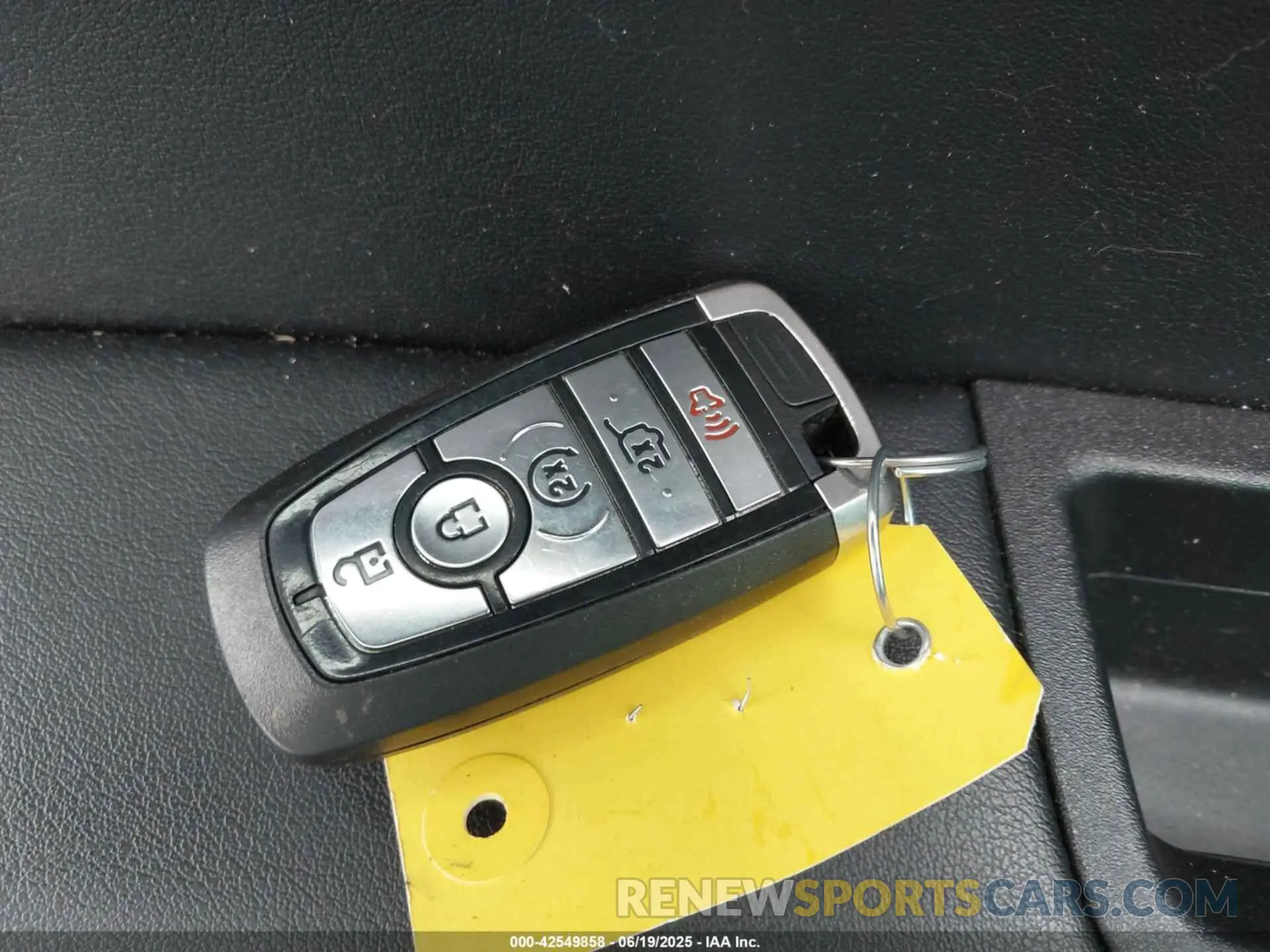 11 fotografías del automóvil dañado 2FMPK4J99RBA65711 FORD EDGE 2024