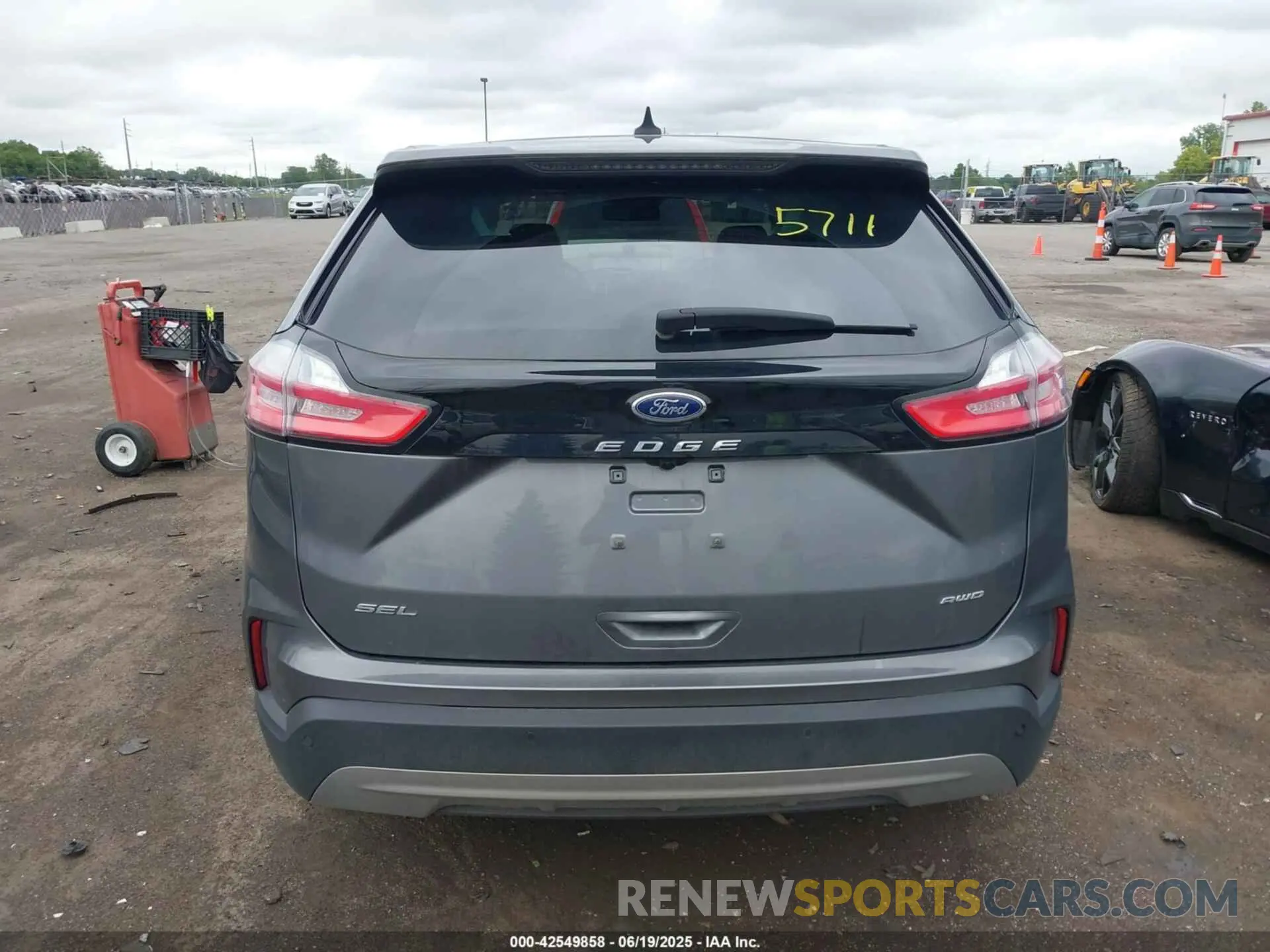 16 fotografías del automóvil dañado 2FMPK4J99RBA65711 FORD EDGE 2024