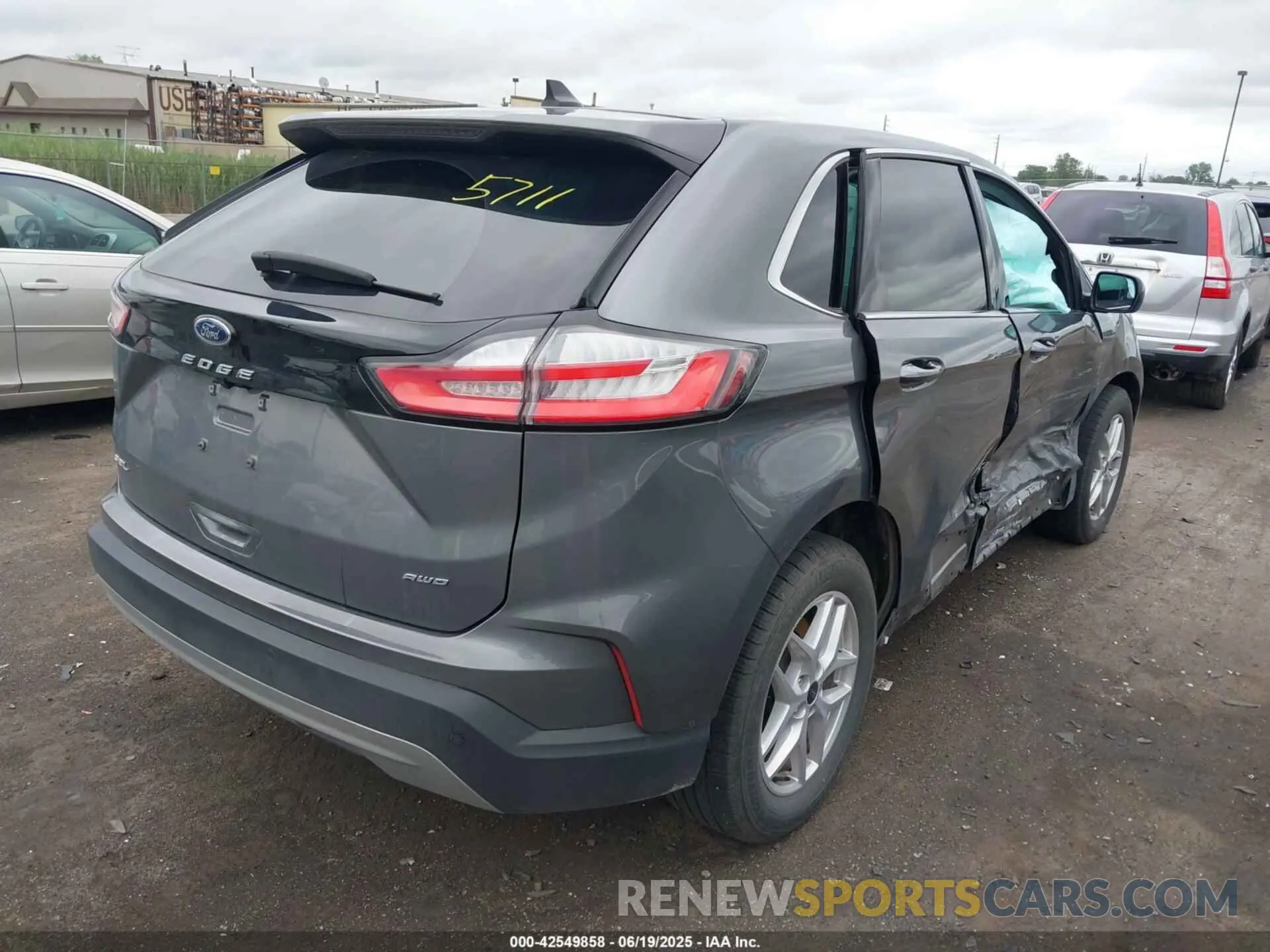 4 fotografías del automóvil dañado 2FMPK4J99RBA65711 FORD EDGE 2024