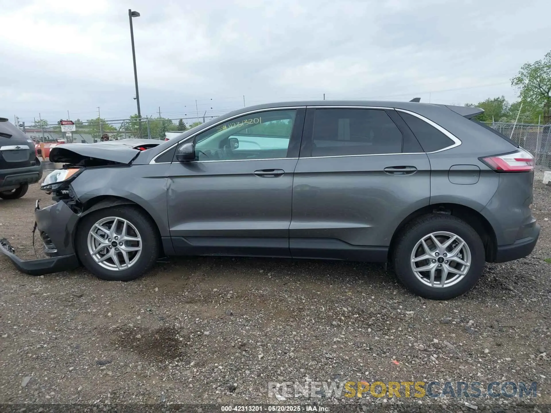 14 fotografías del automóvil dañado 2FMPK4J99RBB04992 FORD EDGE 2024