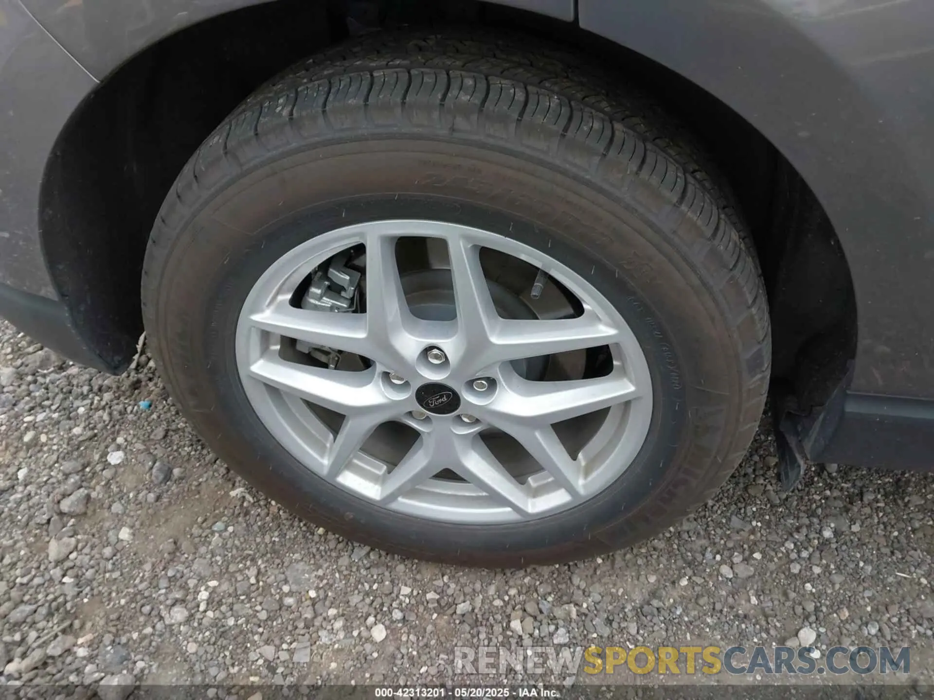 17 fotografías del automóvil dañado 2FMPK4J99RBB04992 FORD EDGE 2024