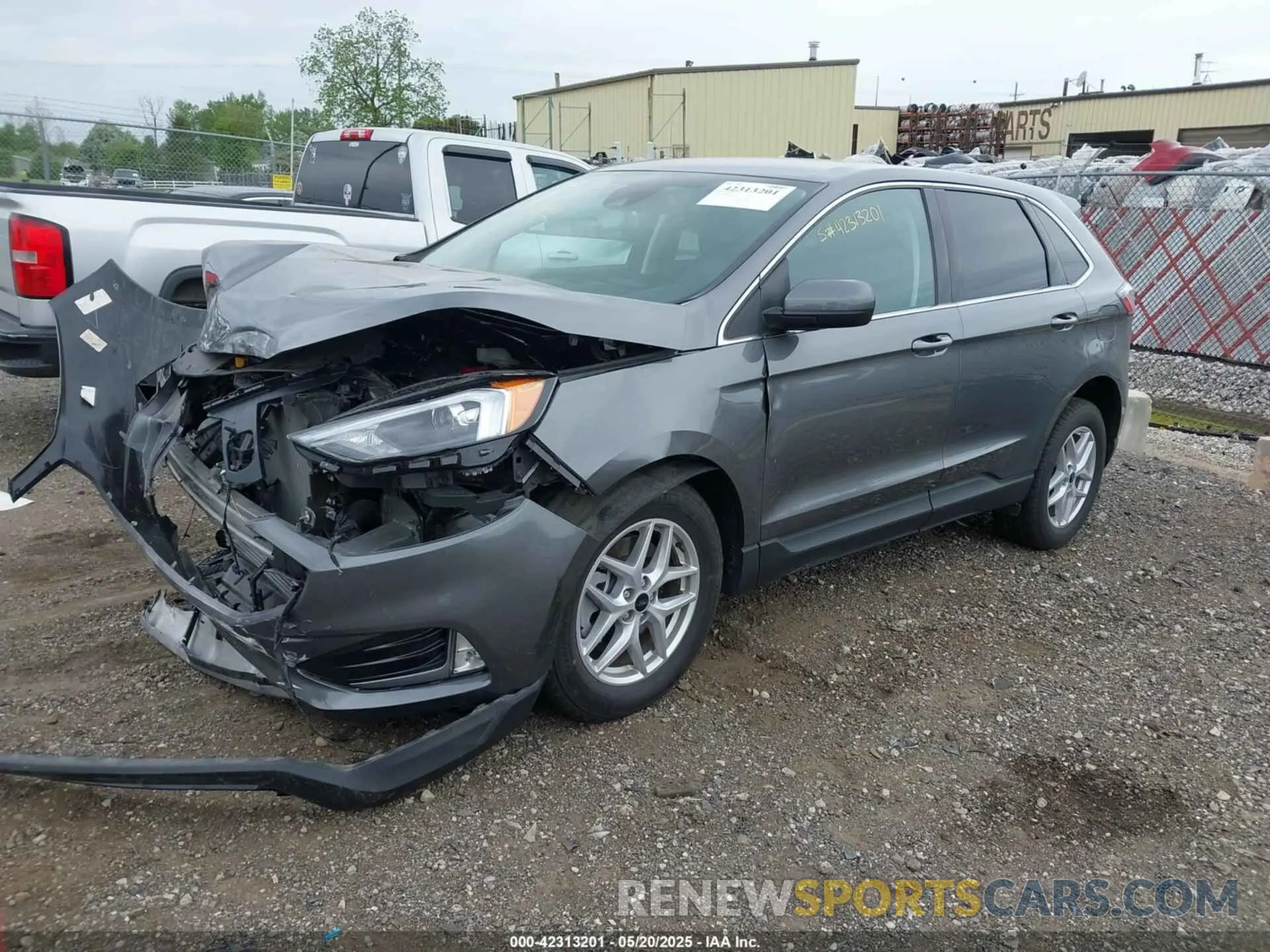 2 fotografías del automóvil dañado 2FMPK4J99RBB04992 FORD EDGE 2024