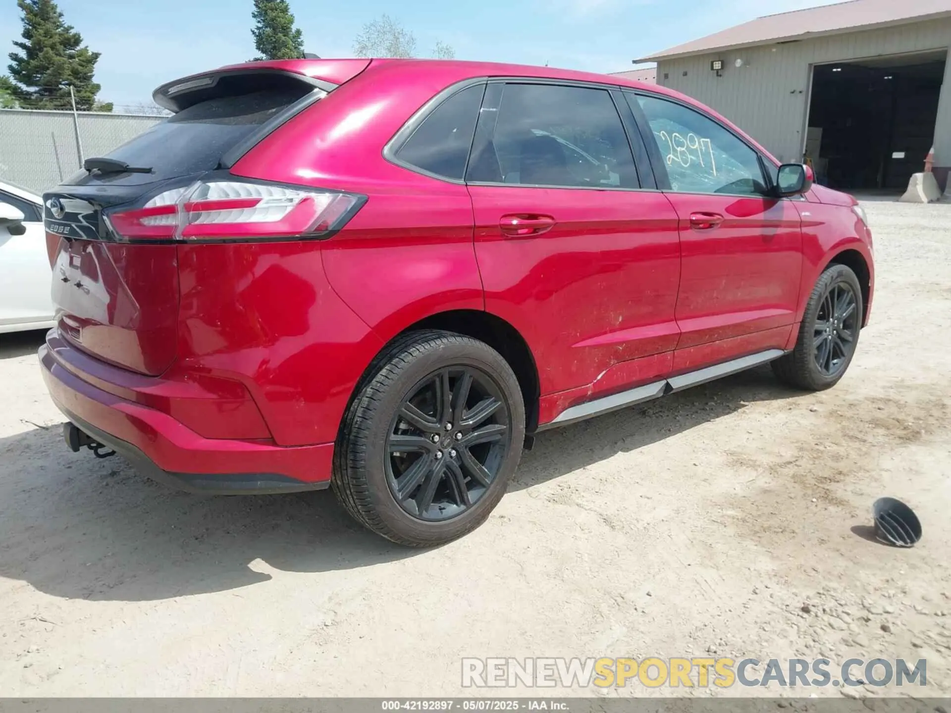 4 fotografías del automóvil dañado 2FMPK4J9XRBA47864 FORD EDGE 2024