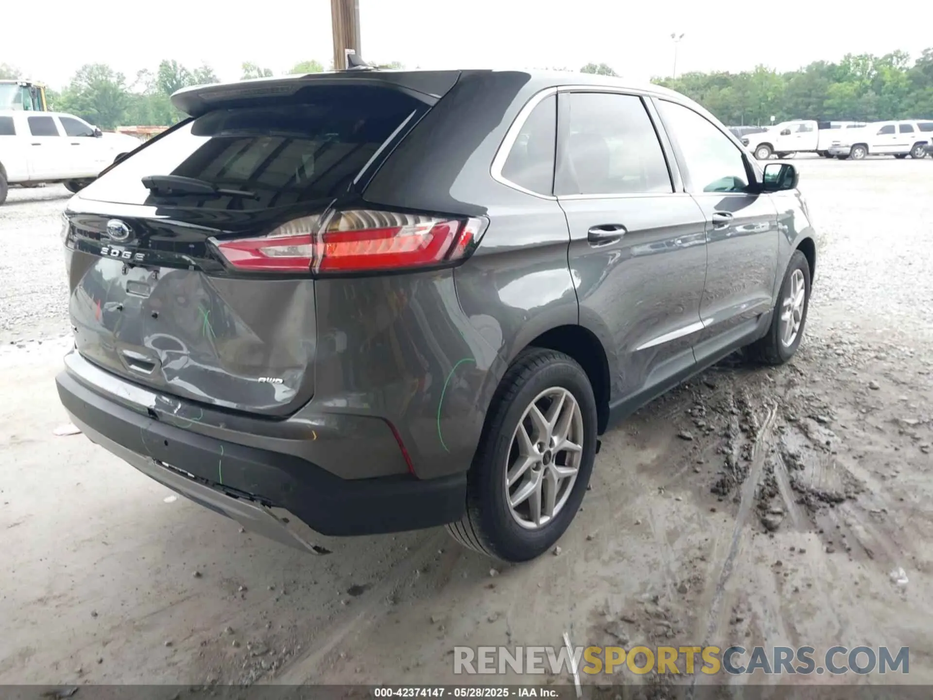 4 fotografías del automóvil dañado 2FMPK4J9XRBA49985 FORD EDGE 2024