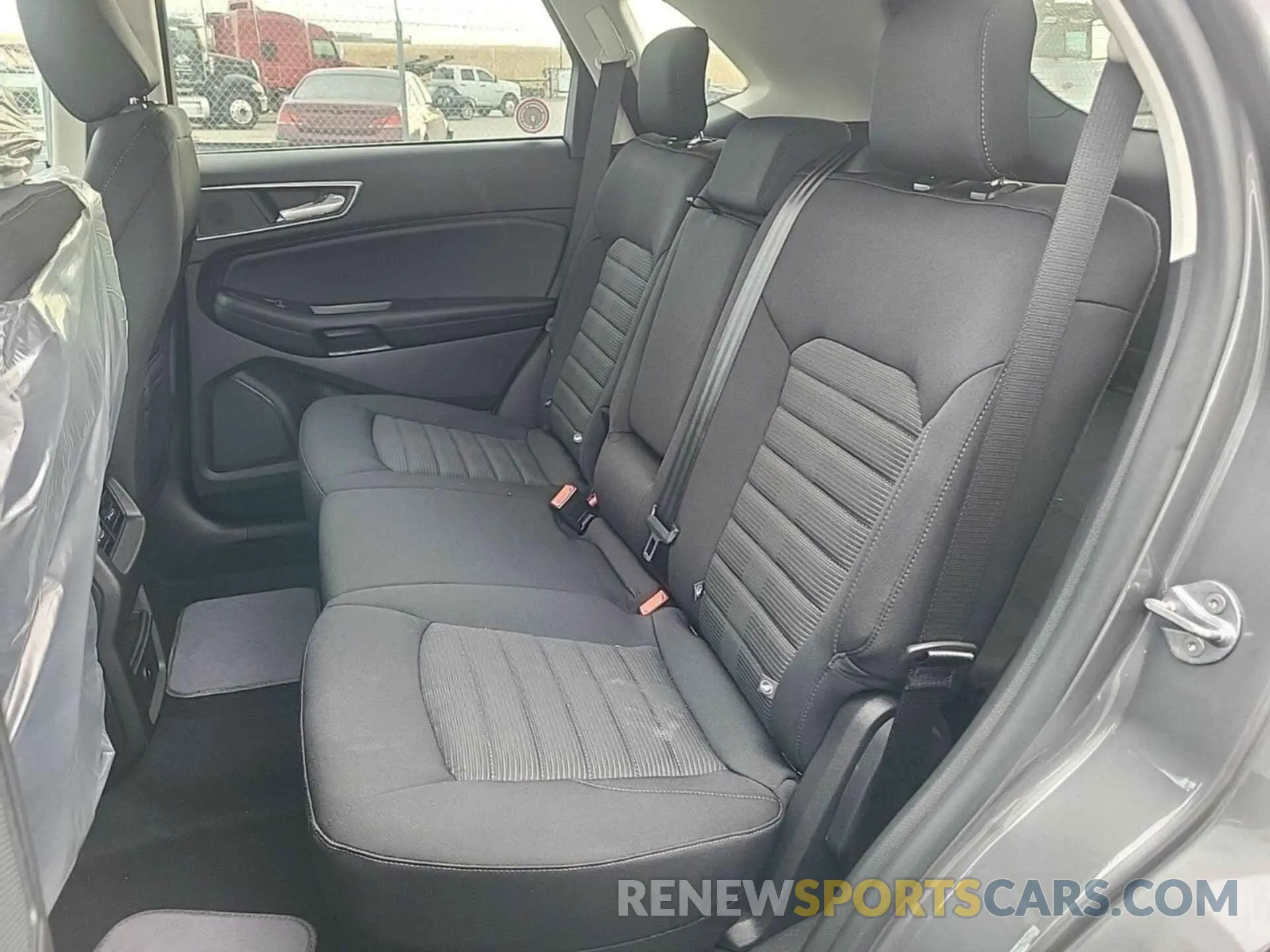 26 fotografías del automóvil dañado 2FMPK4J9XRBA51820 FORD EDGE 2024