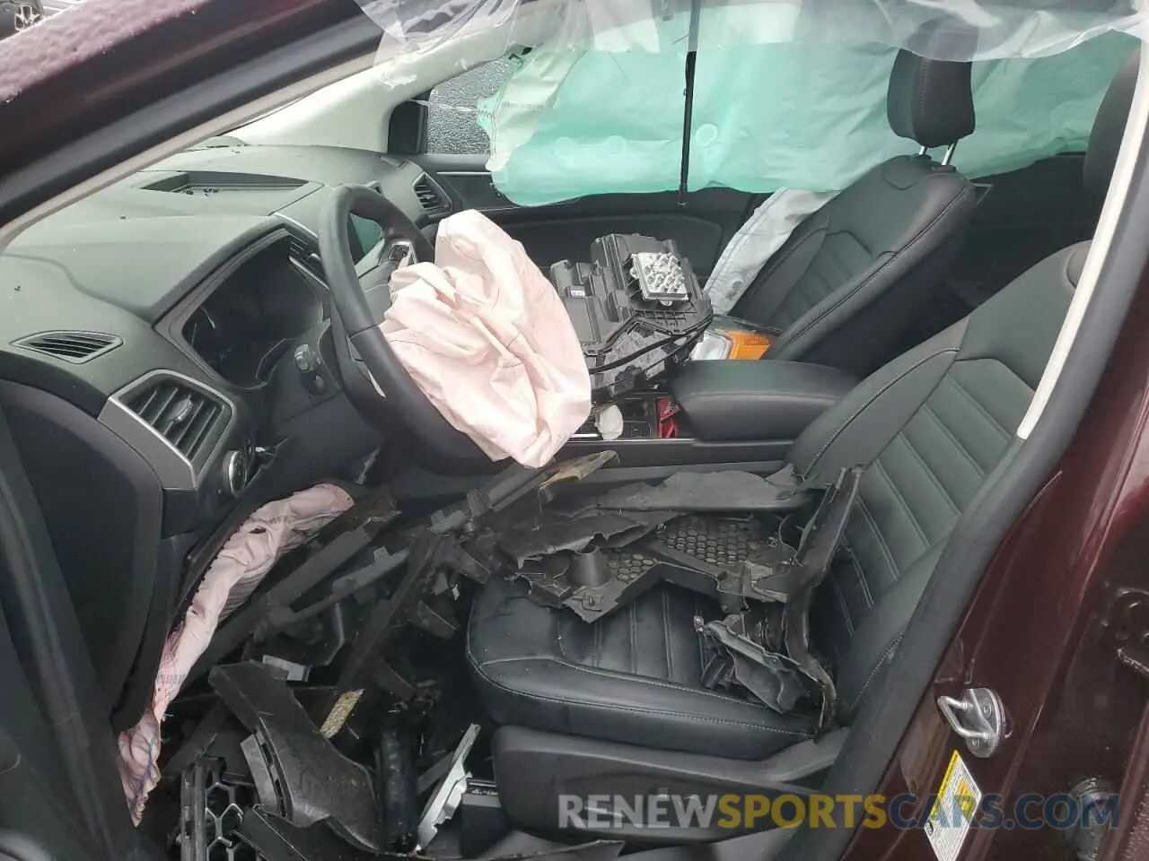 7 fotografías del automóvil dañado 2FMPK4J9XRBA59982 FORD EDGE 2024